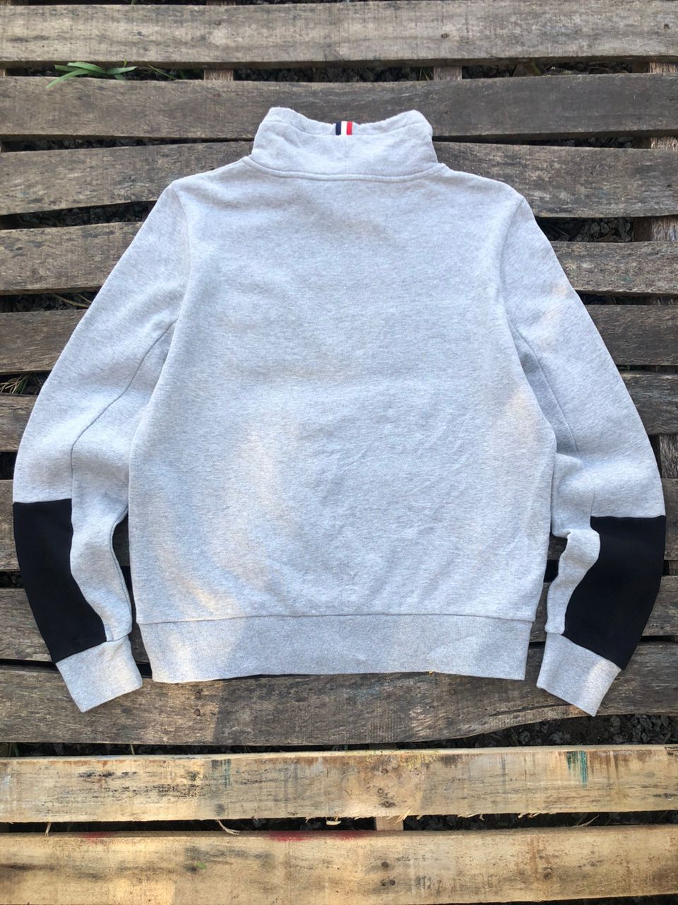 Moncler Moncler Badge Half Turtleneck Sweatshirt Size US M / EU 48-50 / 2 - 2 Thumbnail