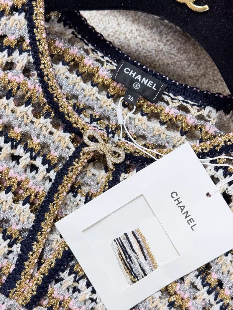 Chanel Chanel Gold-plated fine-flashed bow button dress Size XS / US 0-2 / IT 36-38 - 5 Thumbnail