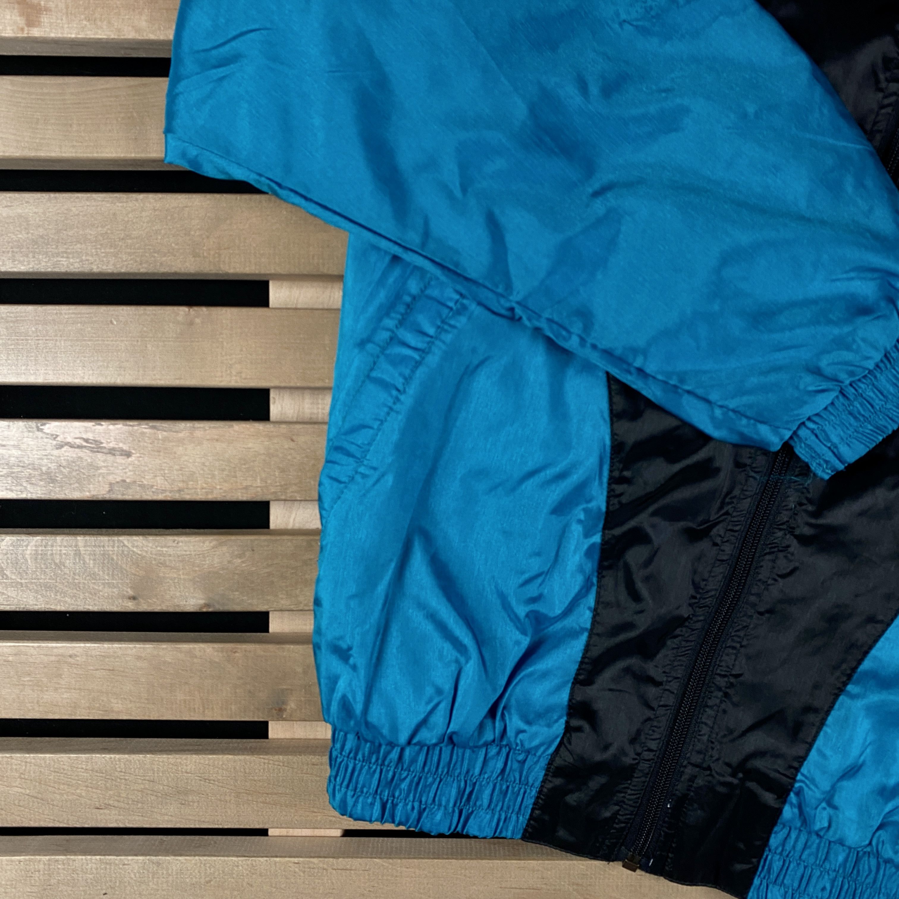Puma × Vintage Mens Vintage Suit Track Top Puma Size 5 M/L Polyamide Size US 34 / EU 50 - 4 Thumbnail