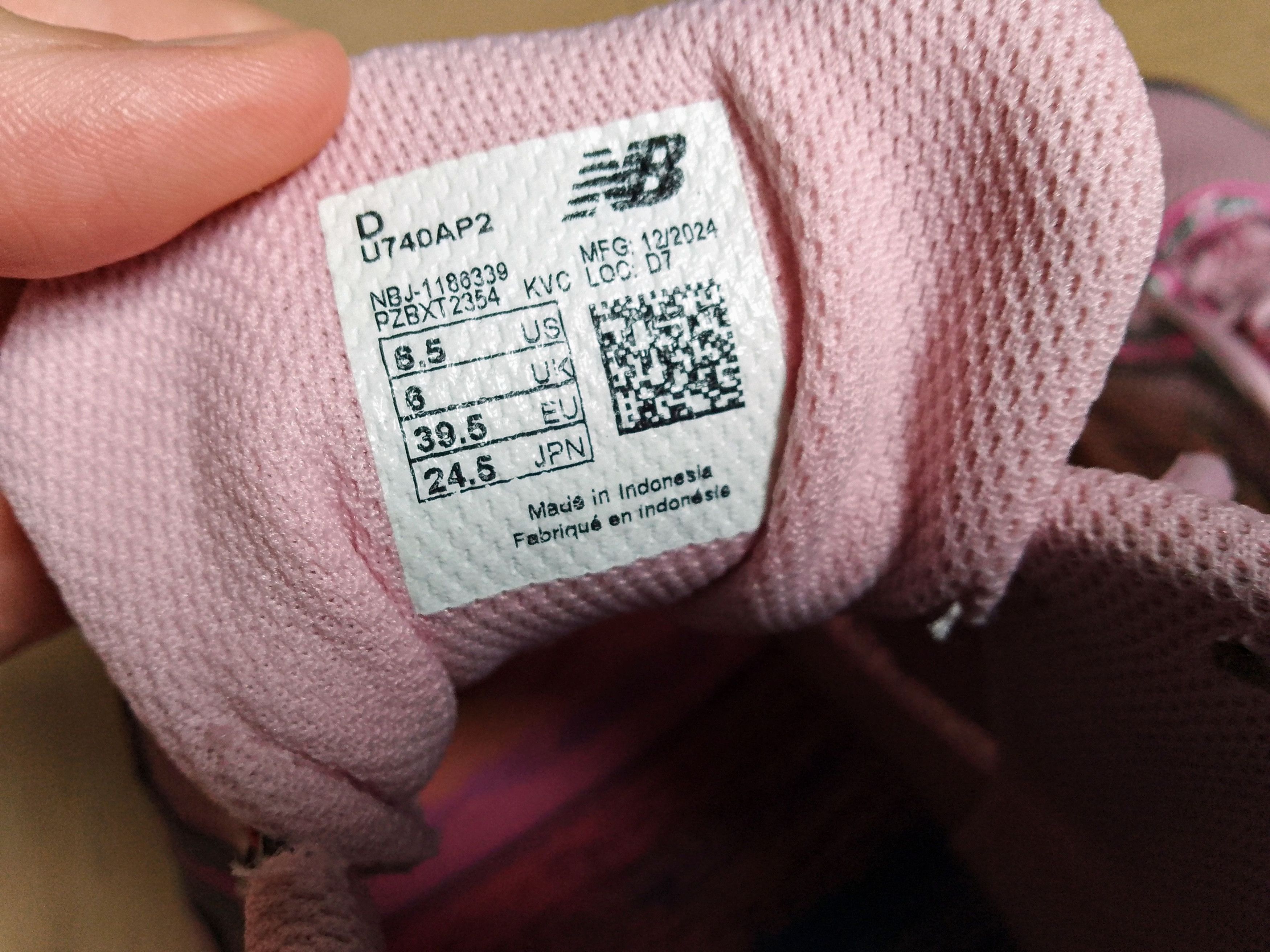 New Balance Atmos Pink x New Balance 740 'Pink Vacation' Size US 6.5 / EU 39-40 - 3 Thumbnail