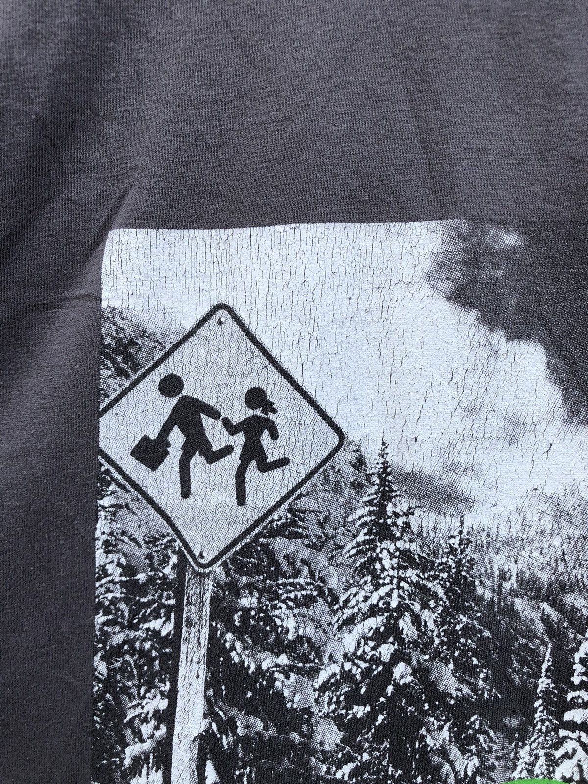 Anime × Vintage South Park Bus Stop Character Comedy Tshirts Size US M / EU 48-50 / 2 - 9 Thumbnail