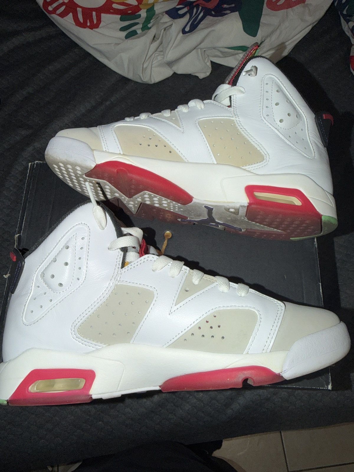 Jordan Brand Air Jordan 6 Retro ‘Hare’ Size US 7 / EU 40 - 3 Thumbnail