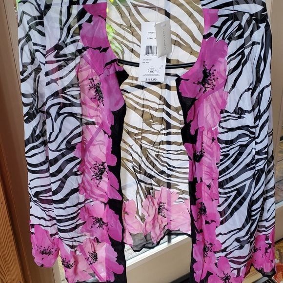 Laura Ashley Laura Ashley 100% Silk Floral Fantasy Sz. L Jacket Size L / US 10 / IT 46 - 2 Thumbnail