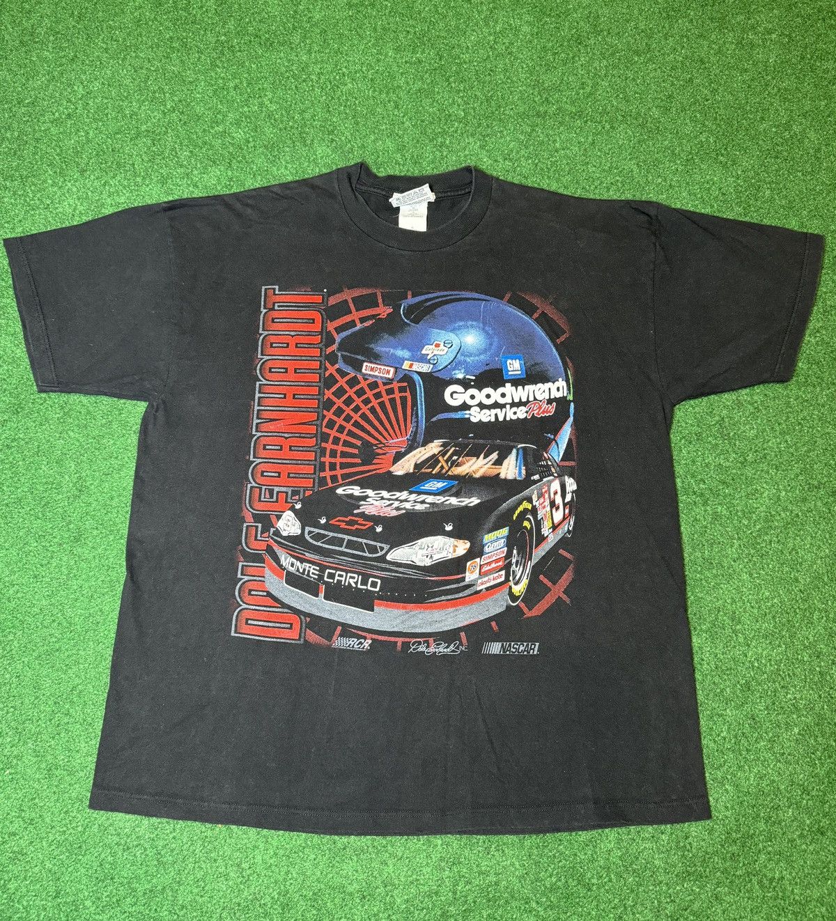 Chase Authentics × NASCAR × Vintage Vintage Dale Earnhardt Goodwrench Big Graphic Nascar T Shirt Size US XL / EU 56 / 4 - 1 Thumbnail