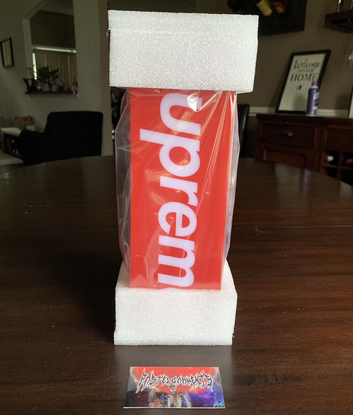 Supreme Box Logo Lamp Red