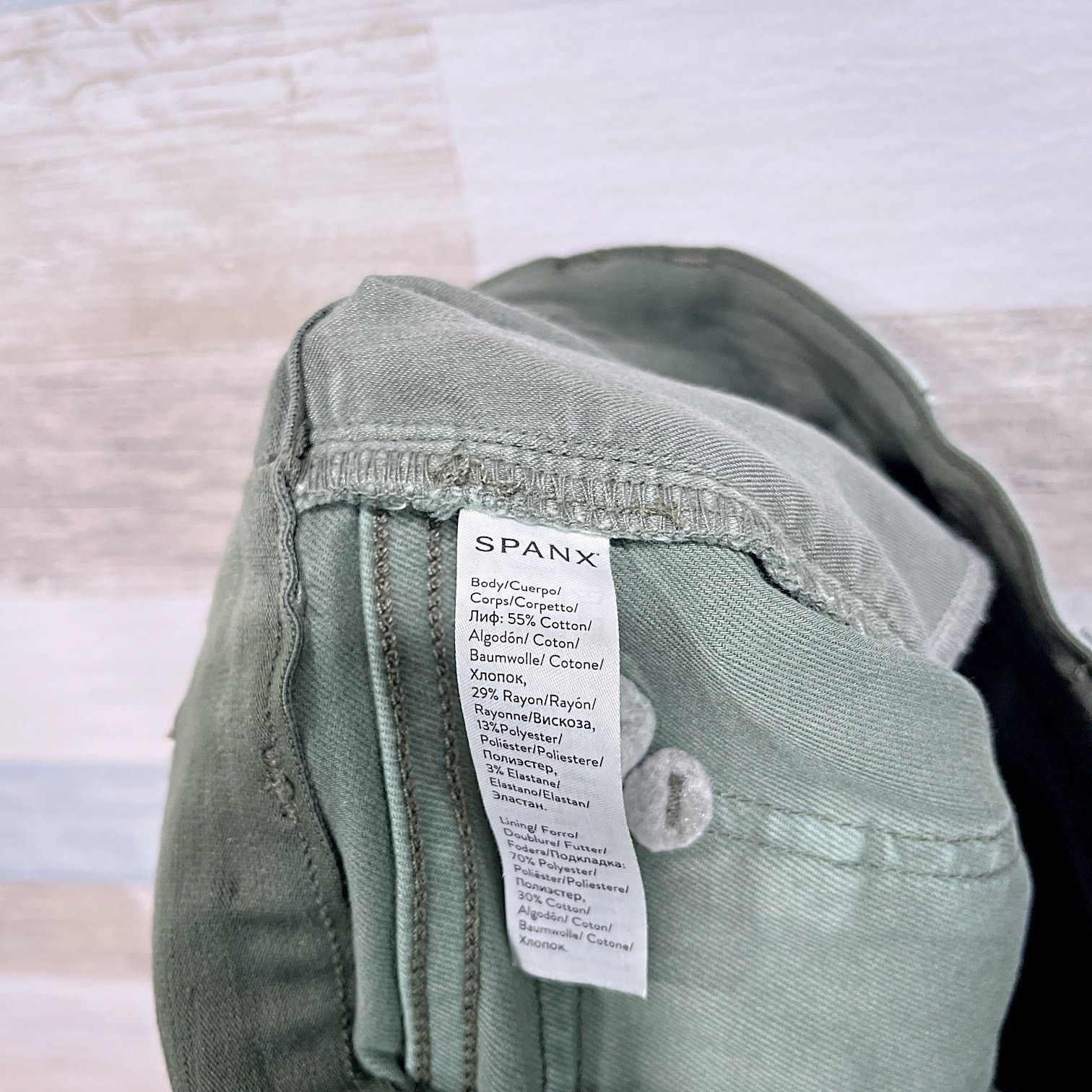 Spanx SPANX Stretch Ankle Cargo Pant Sage Green Womens Medium Size 30" / US 8 / IT 44 - 6 Thumbnail