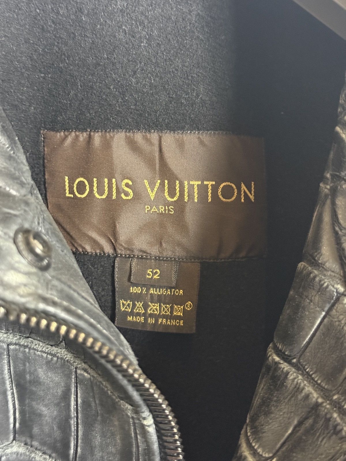 Louis Vuitton Louis Vuitton Alligator Leather Jacket – Size 52 Size US L / EU 52-54 / 3 - 3 Thumbnail