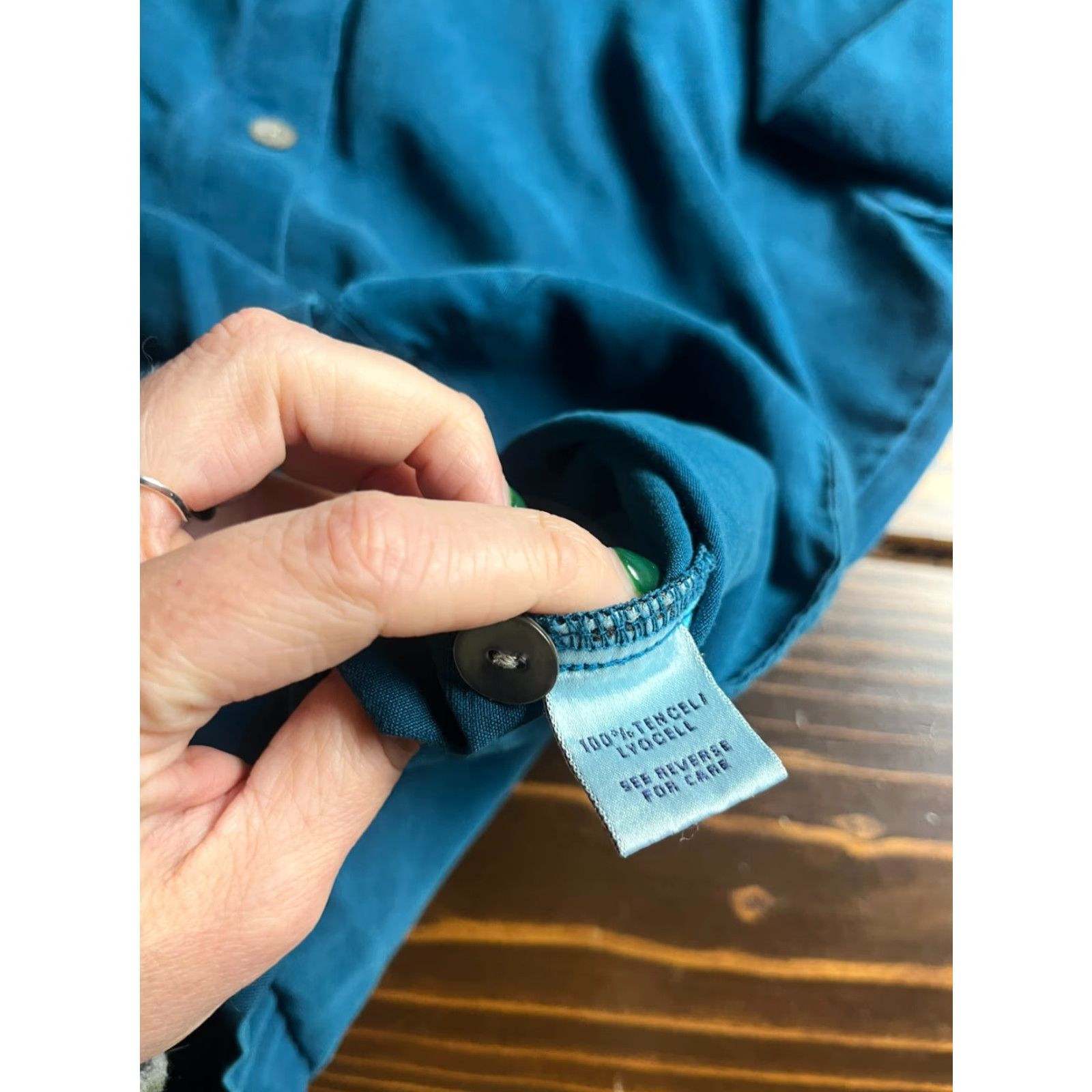 Vintage AKS Shirt, Women's Size Large Petite, Blue, Button Up, Vintage, Knit? (Wait) Size L / US 10 / IT 46 - 8 Thumbnail