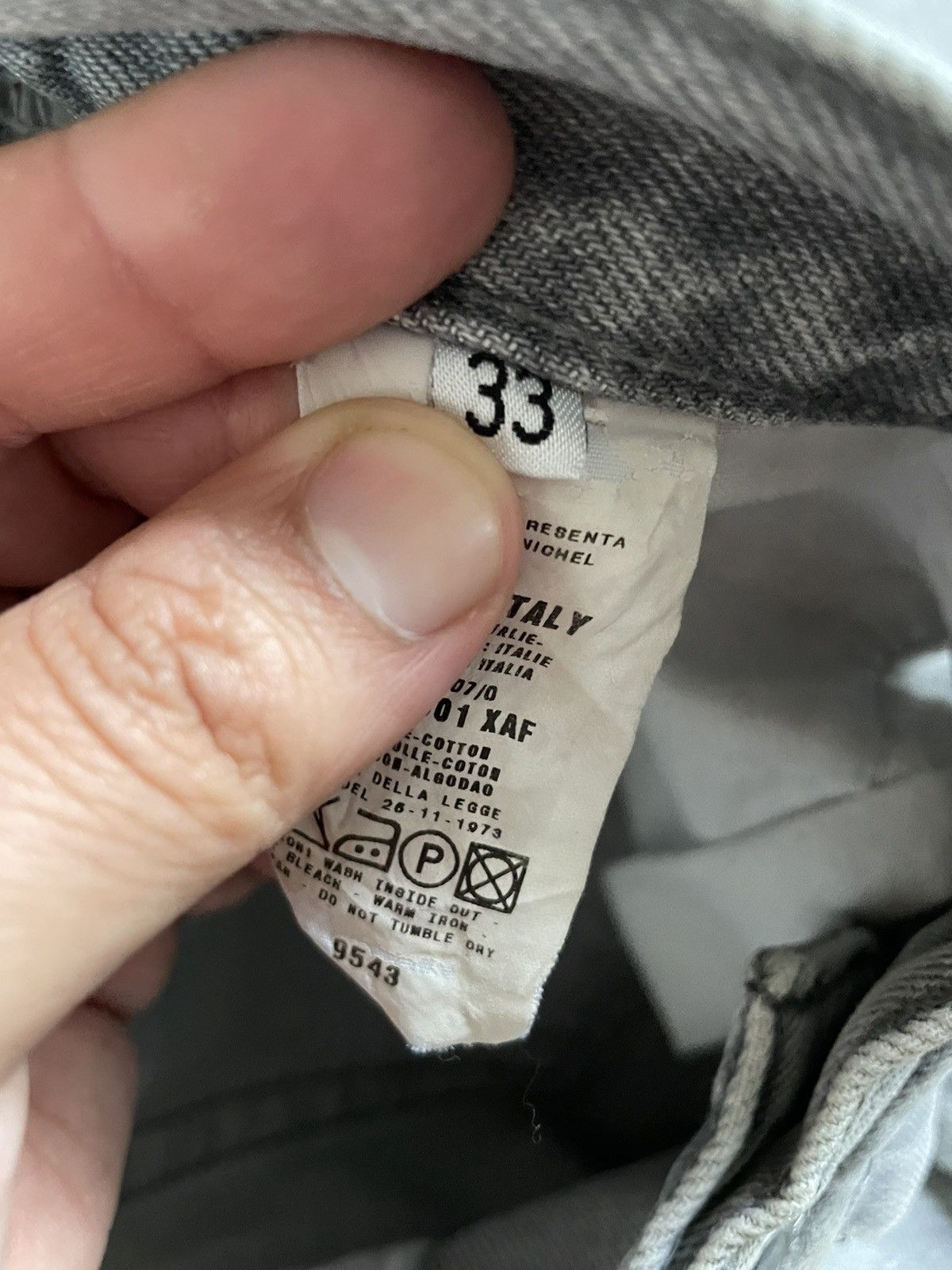 Helmut Lang Helmut Lang Grey Italian Cut Denim Size US 33 - 4 Thumbnail