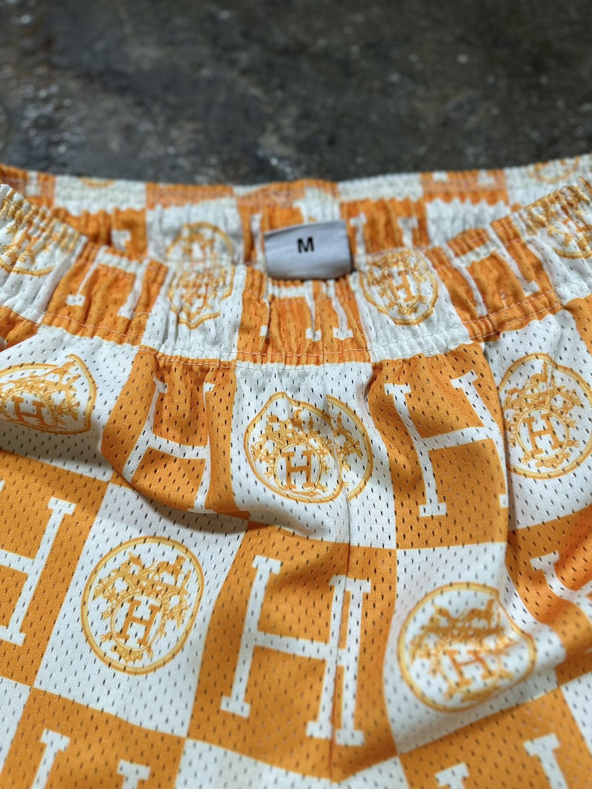 Bravest Studios BRAVEST STUDIOS SHORTS SZ M ORANGE H NBA DESIGNER BASKETBALL Size US 32 / EU 48 - 7 Thumbnail