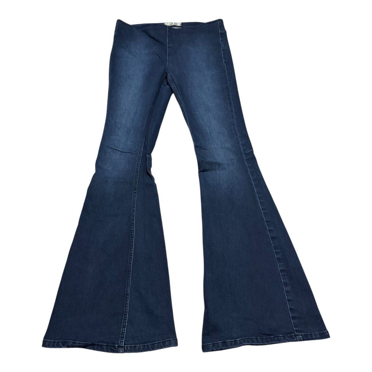 Free People Free People Flare Penny Pull On Elastic Waist Jeans 30x33 Size 30" / US 8 / IT 44 - 3 Thumbnail
