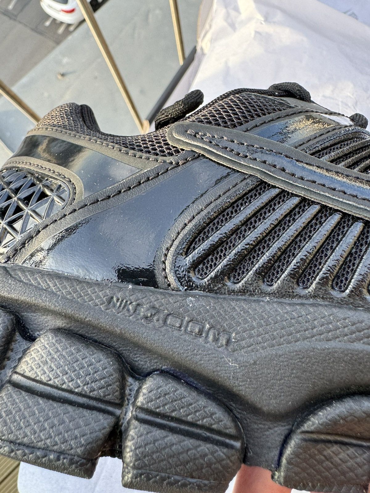 Nike Nike Zoom Vomero 5 x Dover Street Market 20th Anniversary Size US 9 / EU 42 - 12 Thumbnail