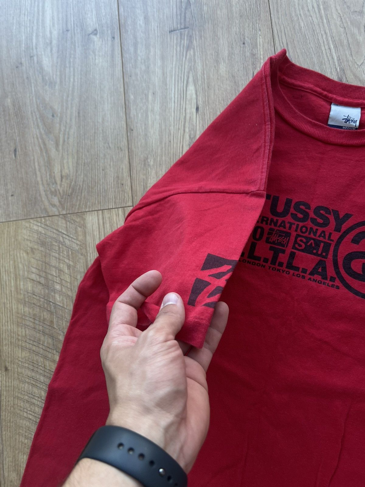 Stussy 00’s STUSSY NYLTLA INTERNATIONAL Y2K DISTRESSED TEE RARE Size US M / EU 48-50 / 2 - 6 Thumbnail