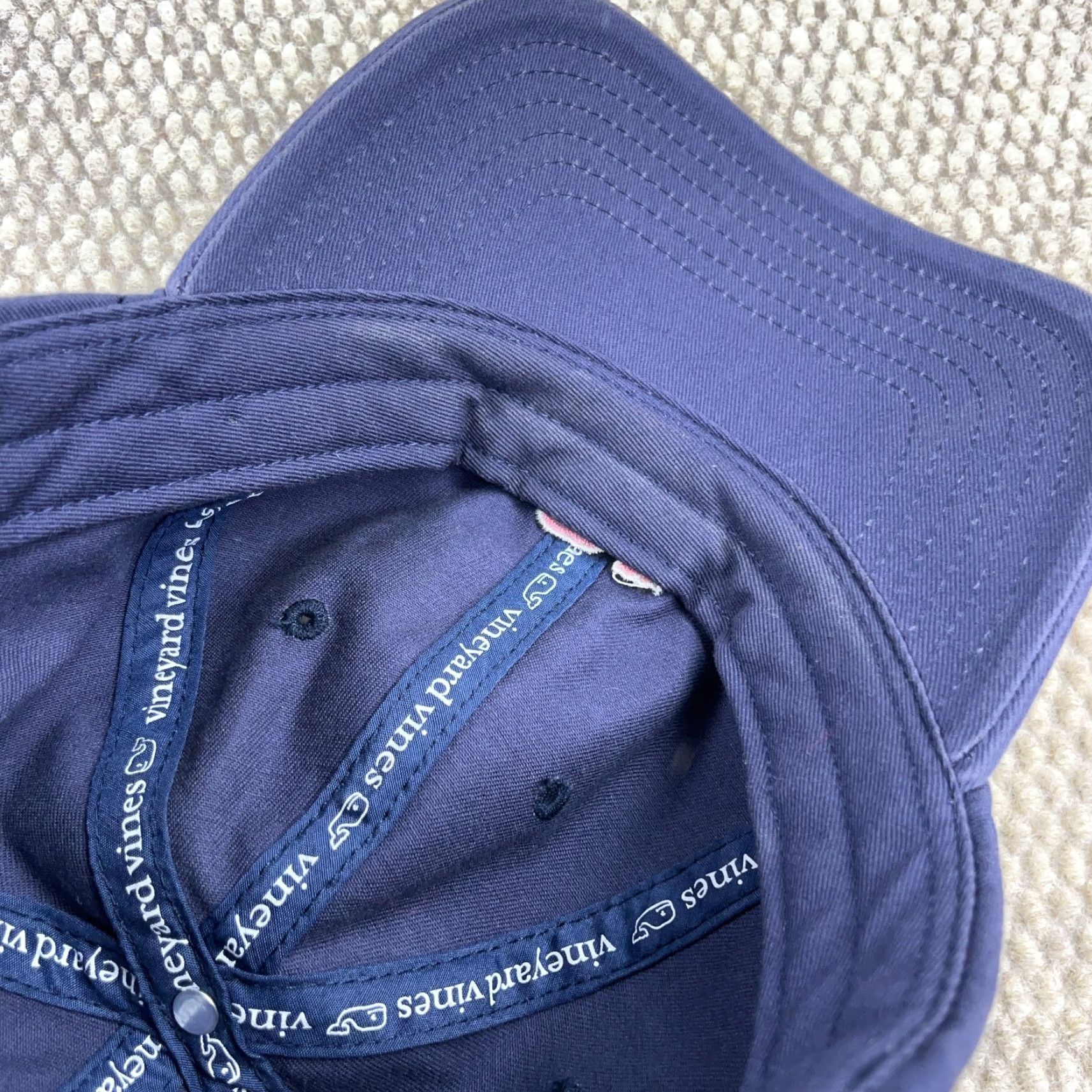 Vineyard Vines Vineyard Vines Hat Cap Strap Back Navy Blue Pink Whale Spell Out Logo Preppy Dad Baseball Cap Men One Size Adjustable Twill Cotton Size ONE SIZE - 7 Thumbnail