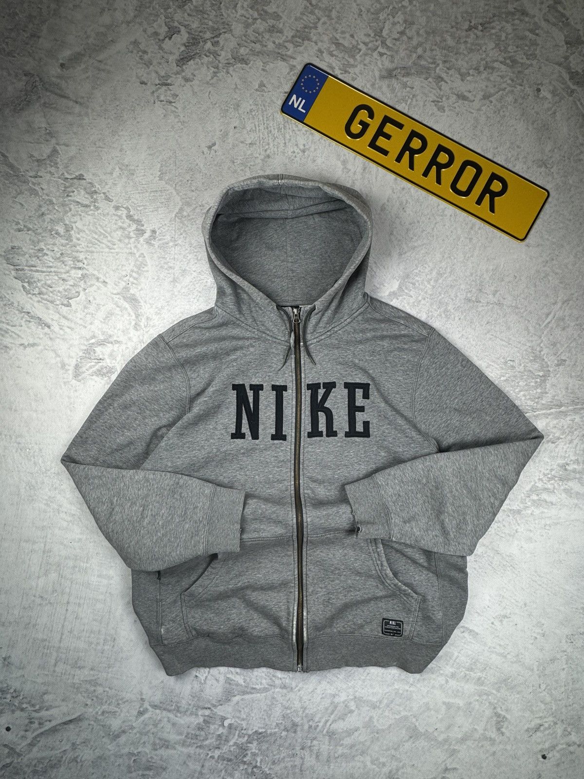 Nike × Vintage NIKE VINTAGE CENTER LOGO OVERSIZE BOXY ZIP HOODIE Size US XL / EU 56 / 4 - 2 Thumbnail