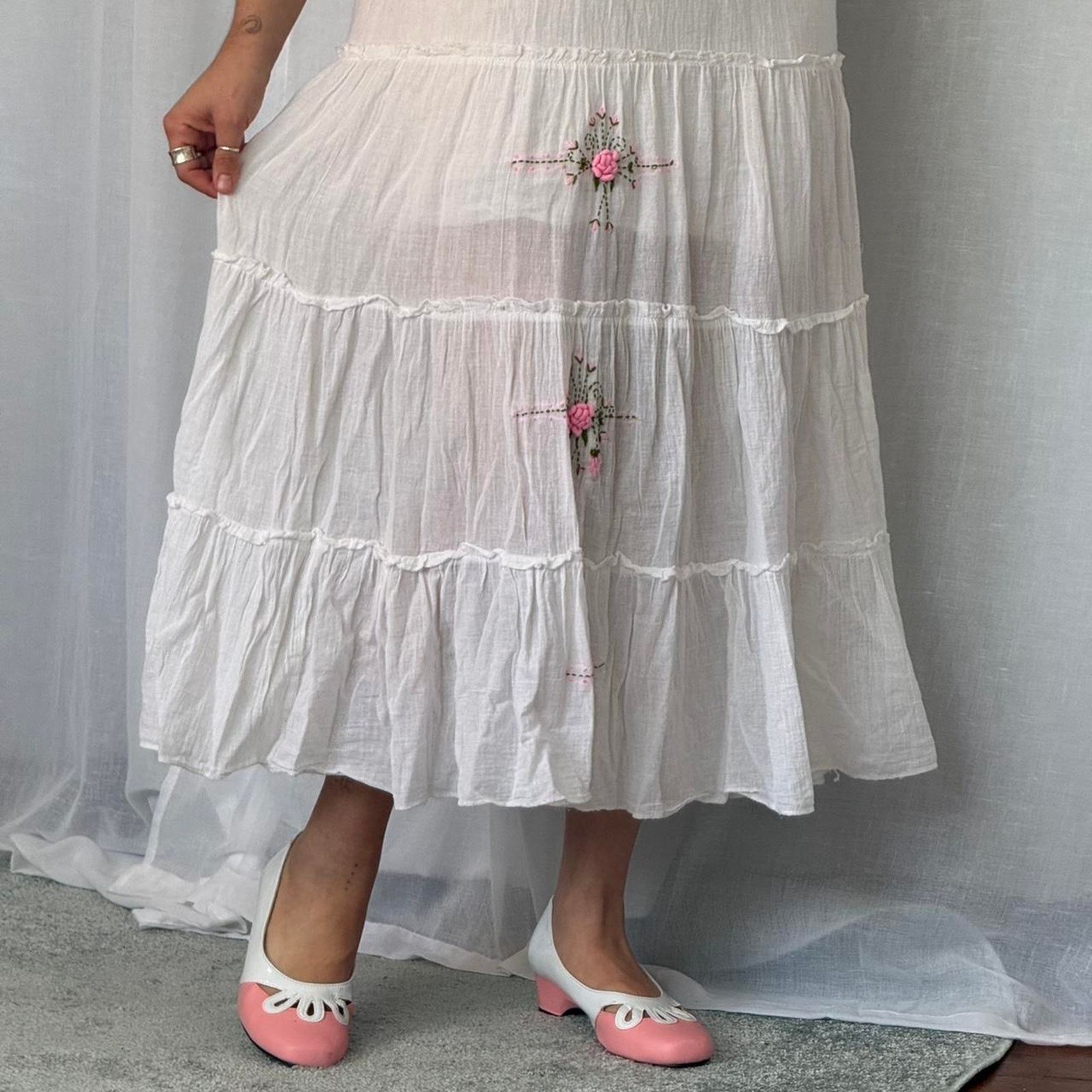 Vintage ✿ romantic cottagecore embroidered halter dress ✿ Size XL / US 12-14 / IT 48-50 - 4 Thumbnail