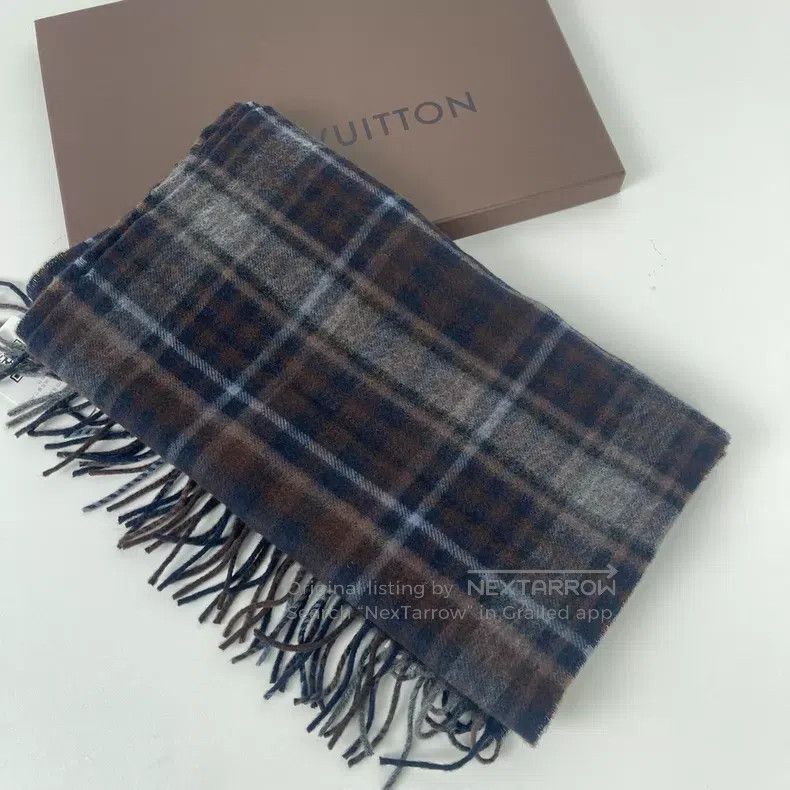 Louis Vuitton Louis Vuitton Scottish dark brown checked fringed scarf Size ONE SIZE - 5 Thumbnail
