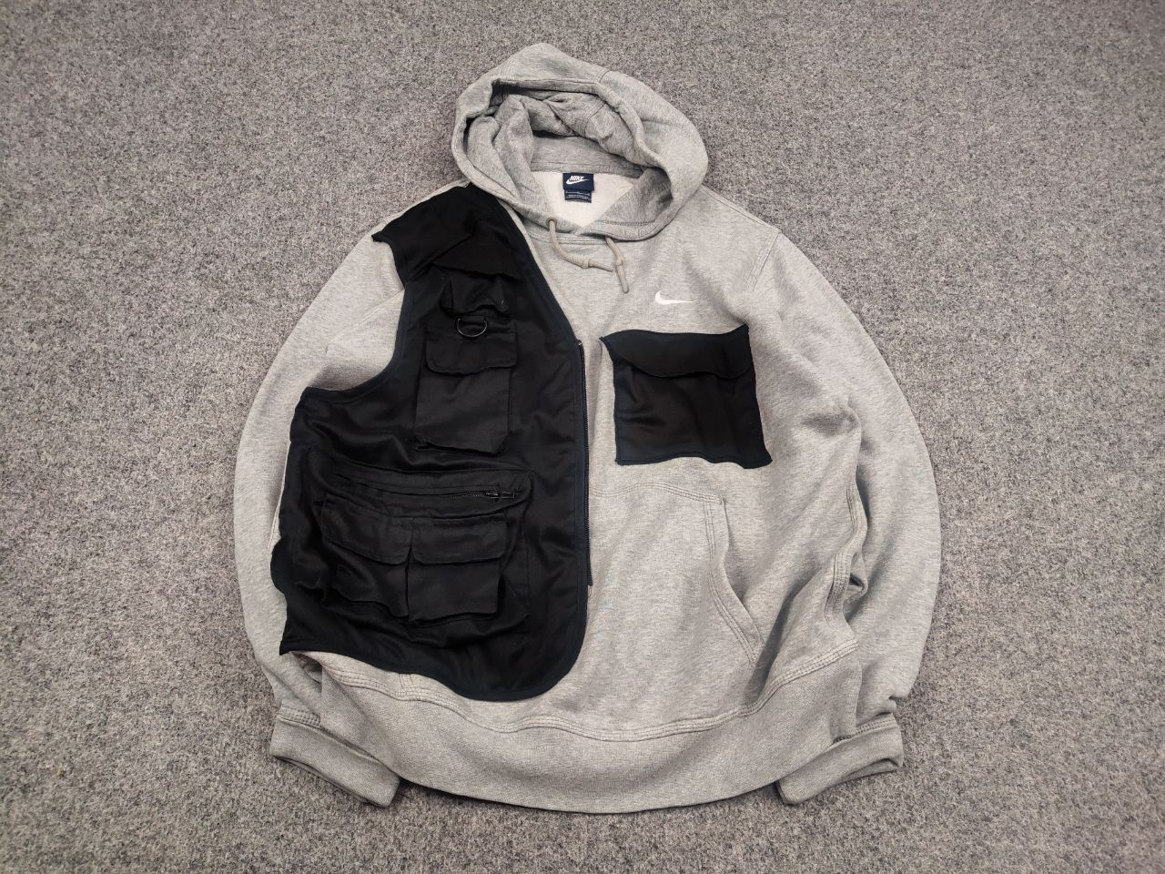 Nike Vintage Nike Custom Cargo Pocket Vest Oversized Hoodie Y2K Size US L / EU 52-54 / 3 - 2 Thumbnail