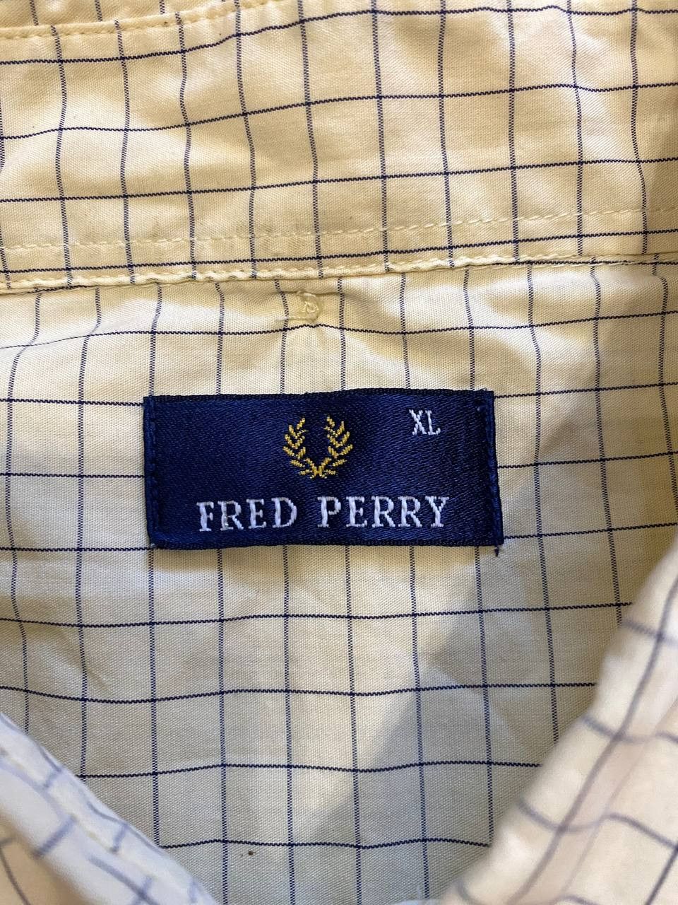 Fred Perry Fred Perry Button Down STREETWEAR CASUAL SHIRT Size US XL / EU 56 / 4 - 2 Thumbnail