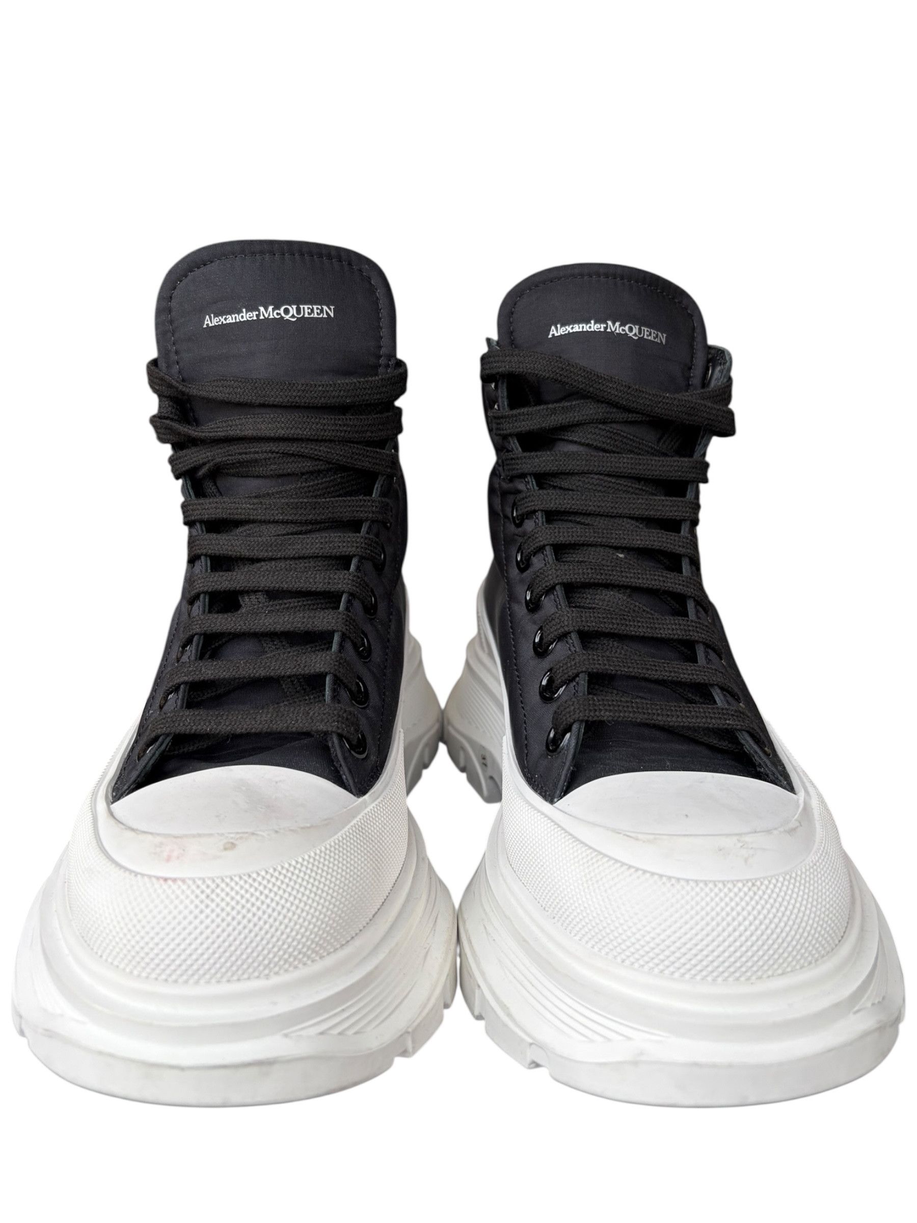 Alexander McQueen Alexander McQueen Black Puffer Slick High-Top Sneakers Size US 7 / IT 37 - 2 Thumbnail