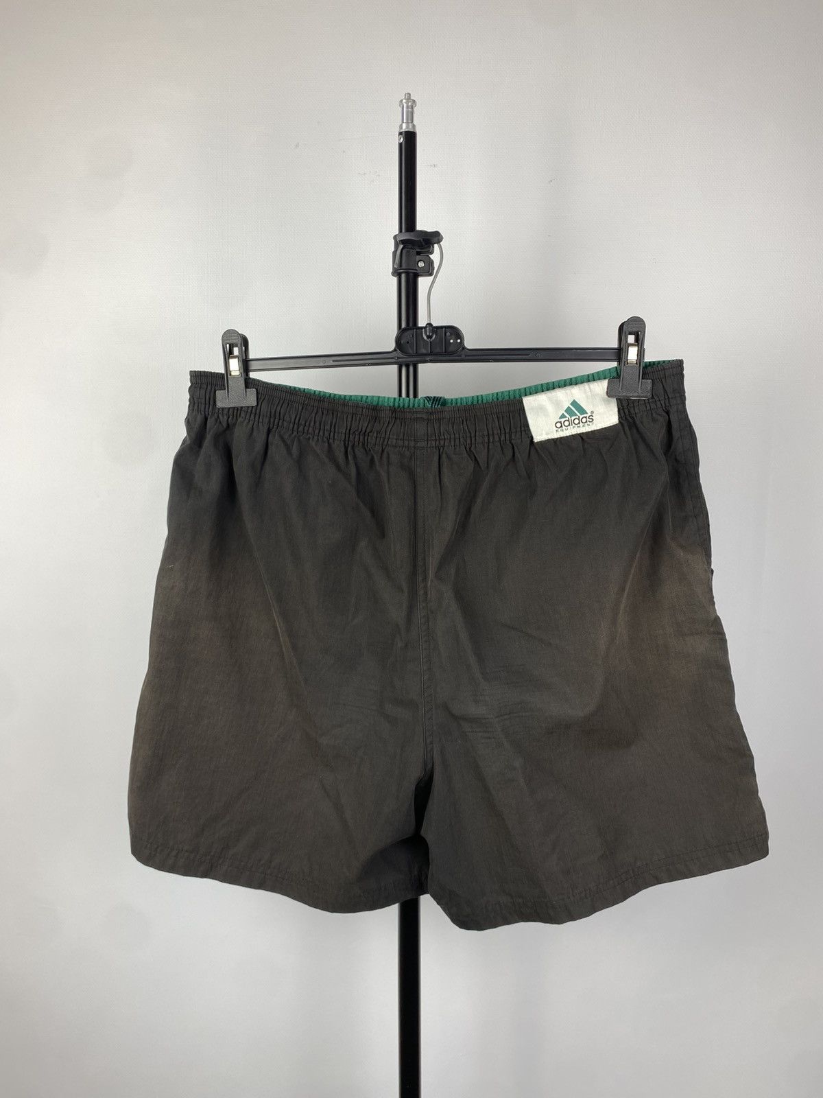 Other Vintage Adidas Equipment Vintage Nylon Faded Black Shorts 4g Size US 36 / EU 52 - 6 Thumbnail