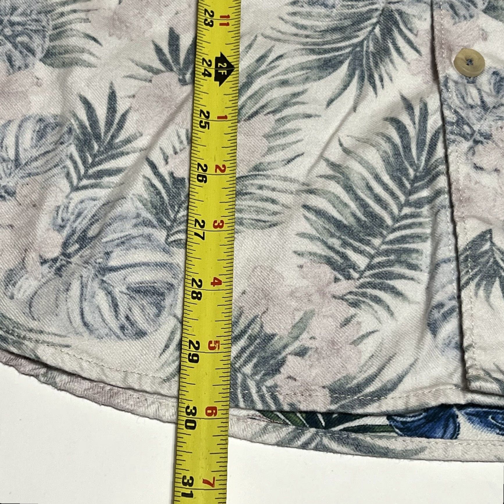 Tommy Bahama Tommy Bahama Hawaiin Floral Camp Button Front Shirt L Multicolor Short Sleeve Mens Regular Button-Up Hawaiian Floral Camp Shirt Size US L / EU 52-54 / 3 - 5 Thumbnail