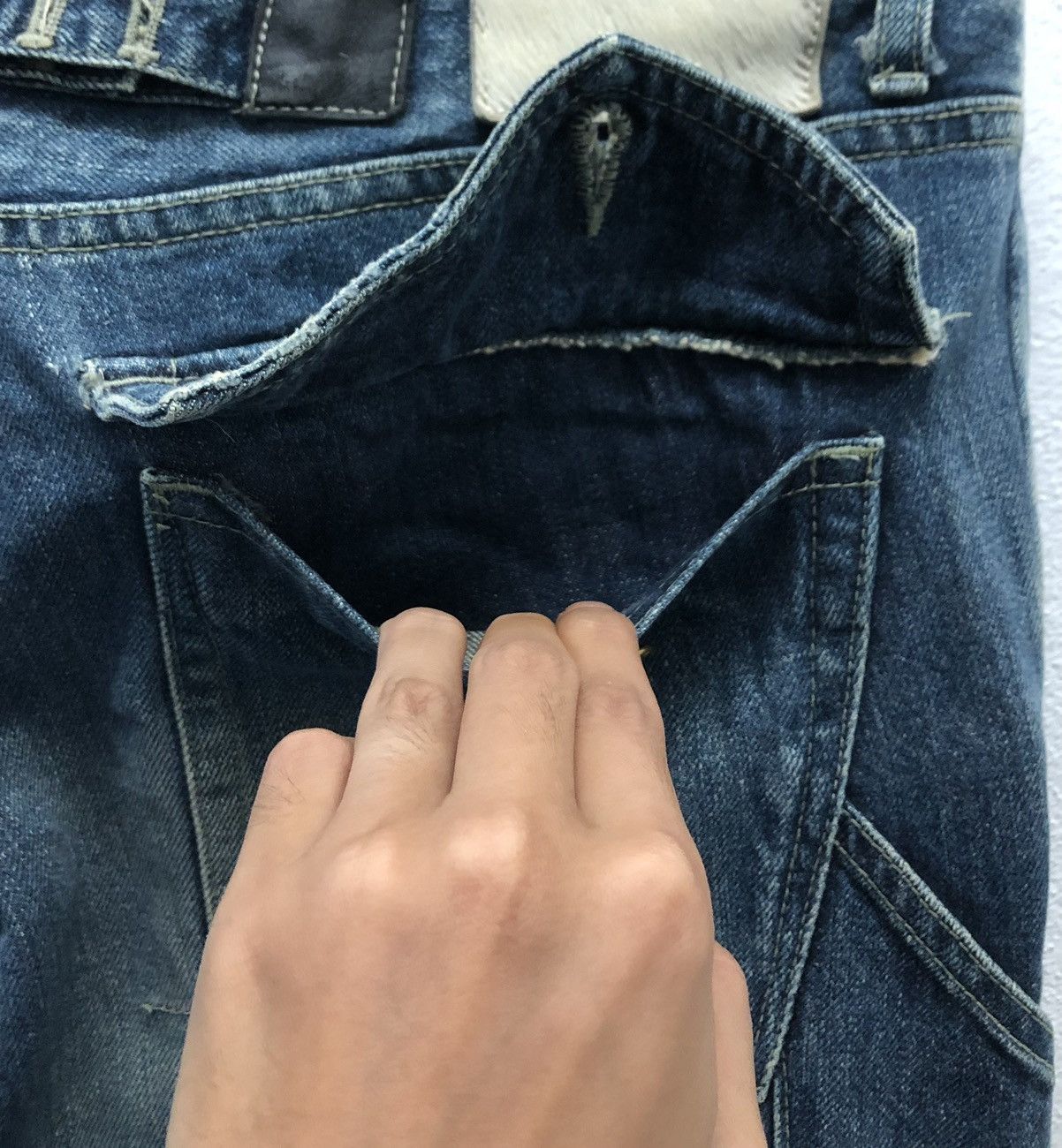 PPFM PPFM Indigo Washed Jeans with Leather Accents – Size M Size US 33 - 12 Thumbnail