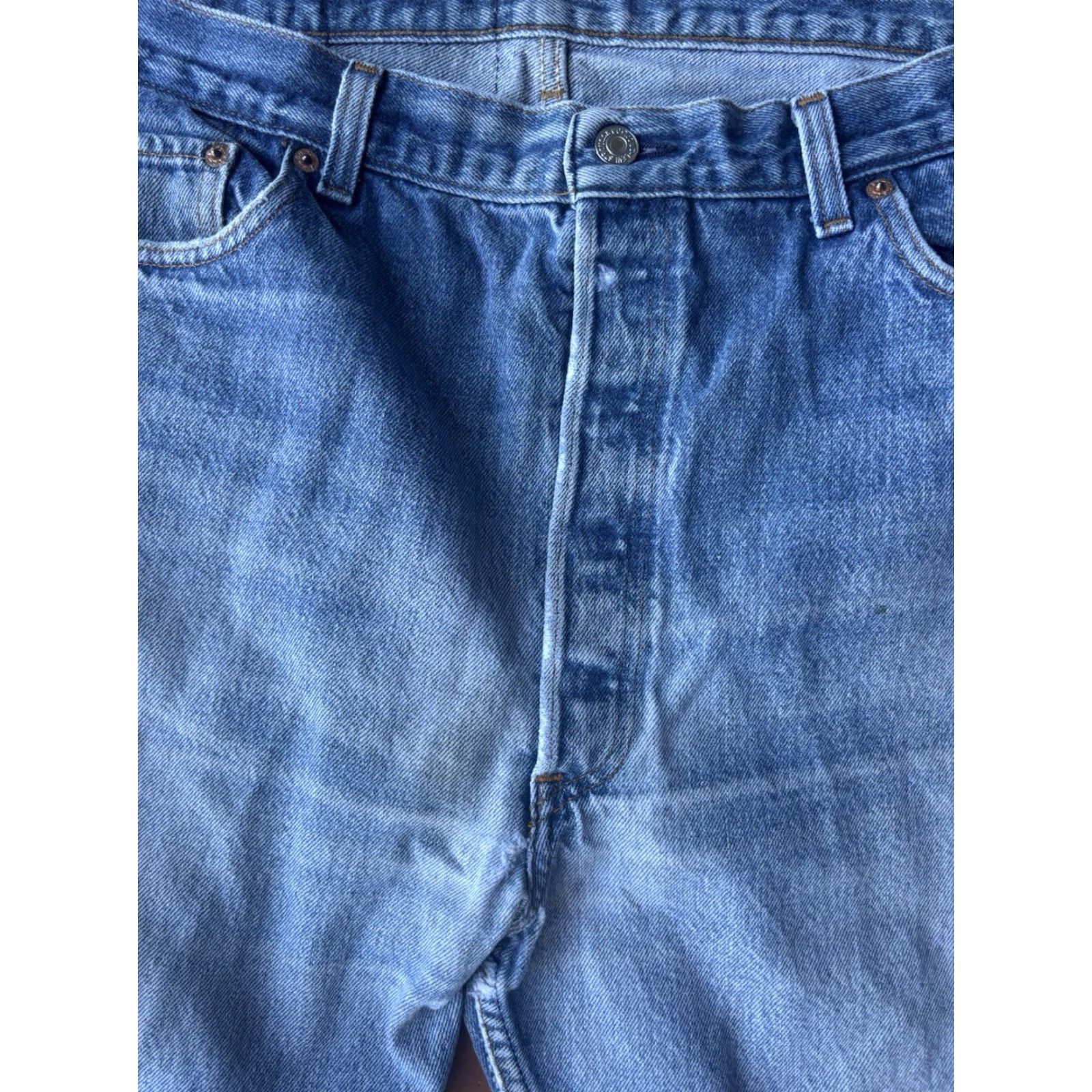 Levi's VINTAGE Levi's 501 Jeans Mens 38x30.5 Button Fly Denim Blue USA 90s Straight Regular Pockets Size US 38 / EU 54 - 5 Thumbnail