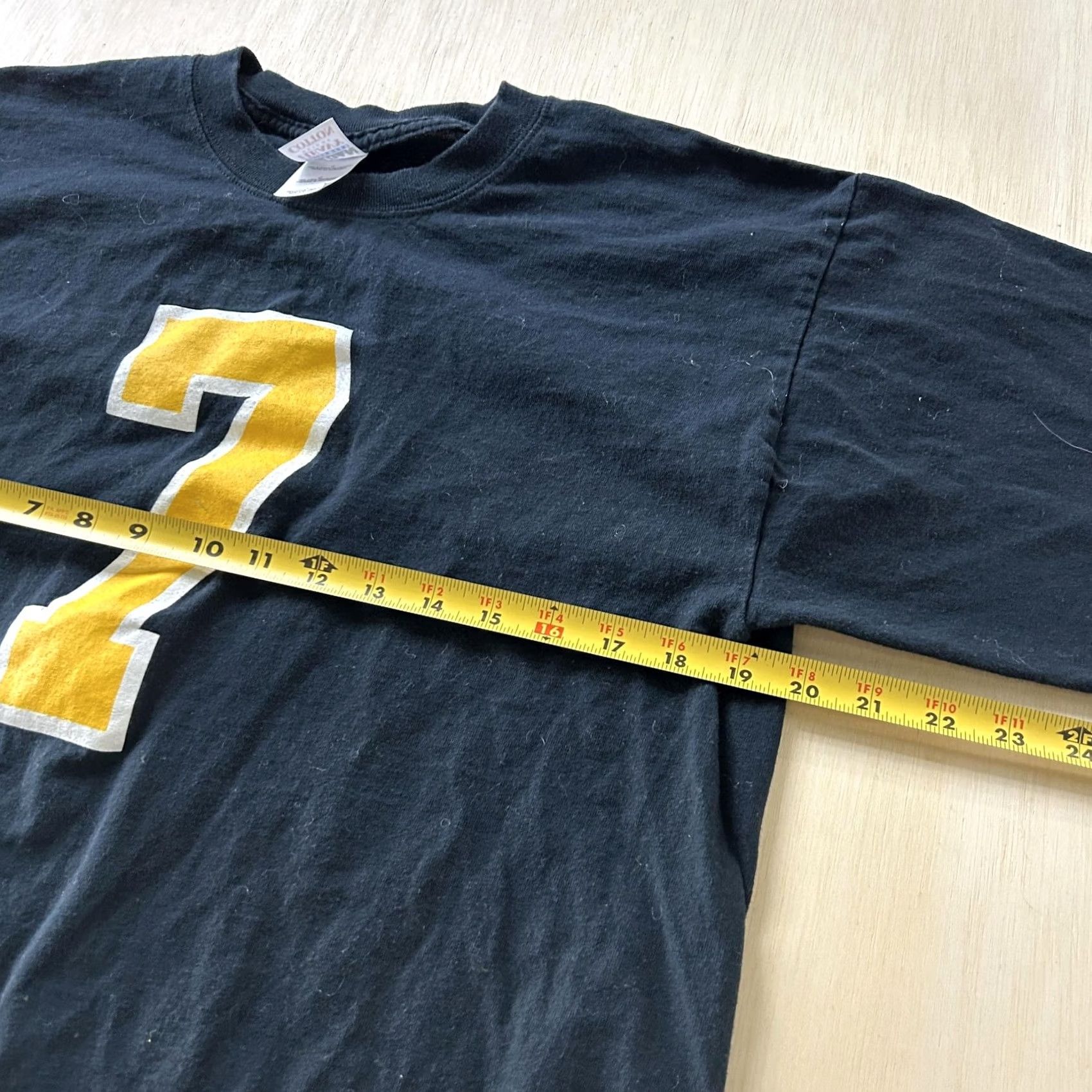 Gildan VINTAGE Steelers Gildan Heavy Cotton Mens Large Black Number 7 Sports Graphic Tee Shirt Size US L / EU 52-54 / 3 - 4 Thumbnail