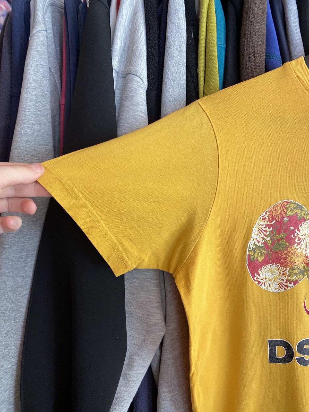 Dsquared2 VINTAGE DSQUARED2 BIG LOGO T-SHIRT Y2k Size US S / EU 44-46 / 1 - 5 Thumbnail