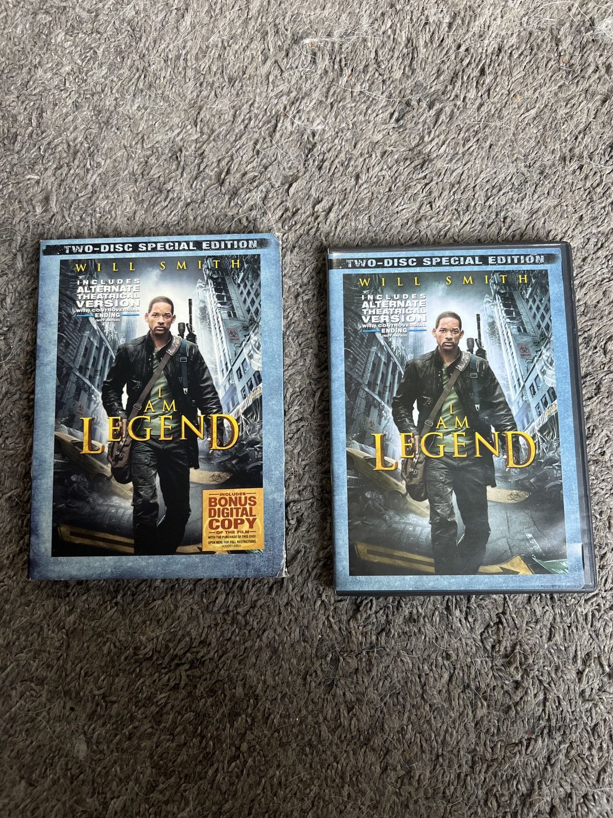 Warner Bros I Am Legend (DVD) Size ONE SIZE - 1 Thumbnail