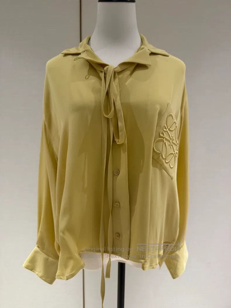 Loewe Loewe Silk shirt with embroidered logo Size XXS / US 00 / IT 34 - 1 Thumbnail