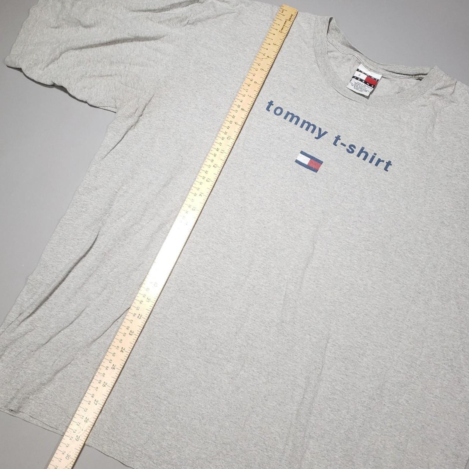 Tommy Hilfiger Vintage 90s Tommy Hilfiger Tee Mens Large Size US L / EU 52-54 / 3 - 6 Thumbnail