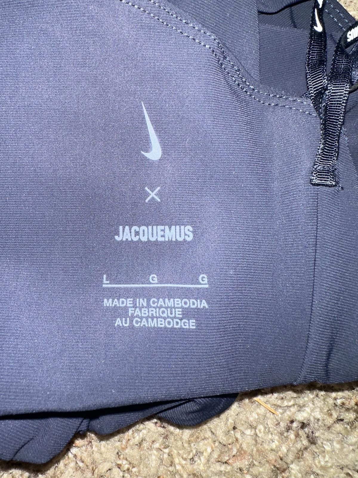 Nike Nike Women’s Jacquemus La Brassière Drapée Dark Obsidian Sport Bra Size ONE SIZE - 9 Thumbnail