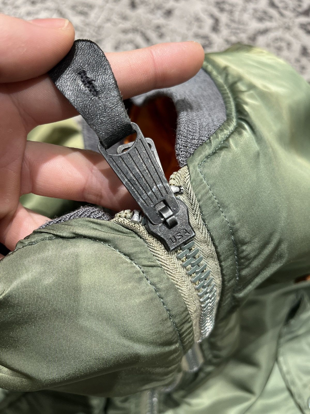 Vintage Avirex USA MA-1 Size US L / EU 52-54 / 3 - 9 Thumbnail