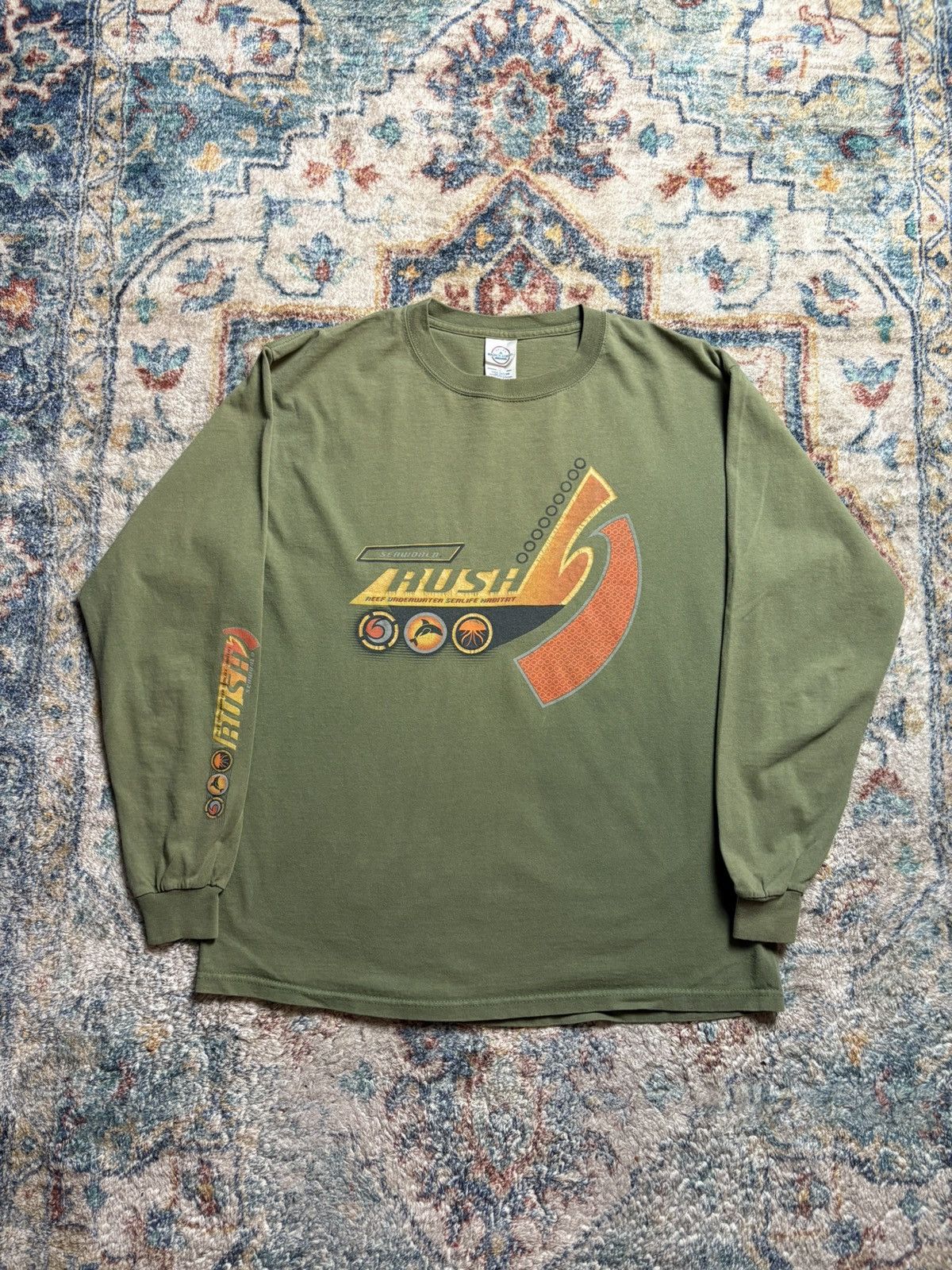 Vintage Vintage Seaworld Rush Long Sleeve T-shirt Large Size US L / EU 52-54 / 3 - 1 Thumbnail