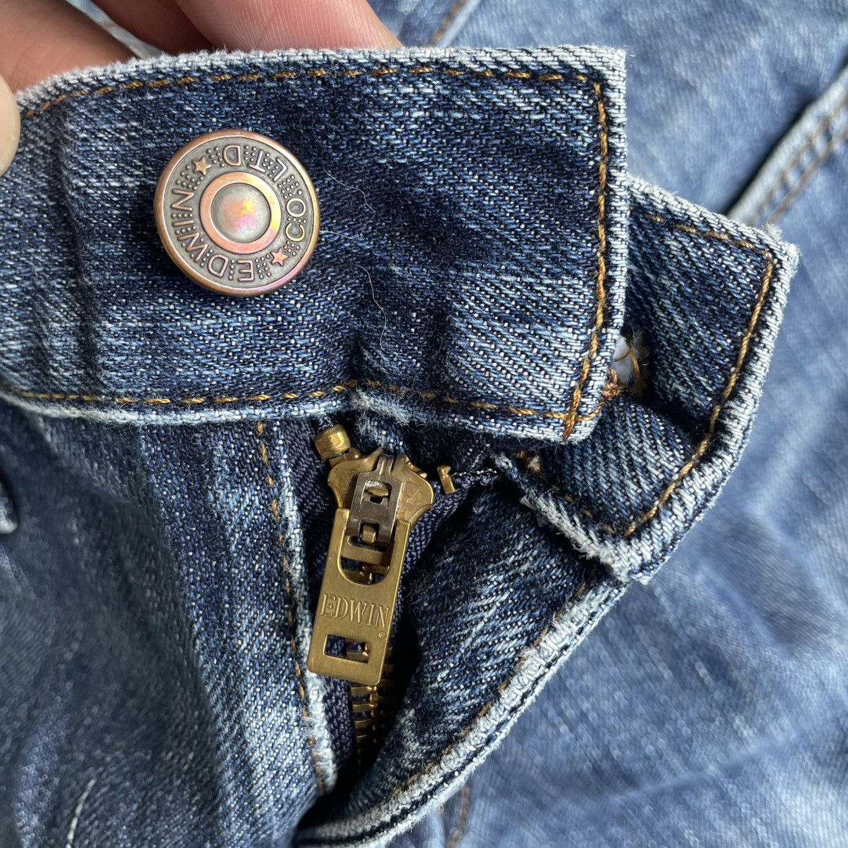 Edwin 🔥Vintage Edwin 402 Stoned Washed Ripped Distress Denim Jeans Size US 31 - 11 Thumbnail