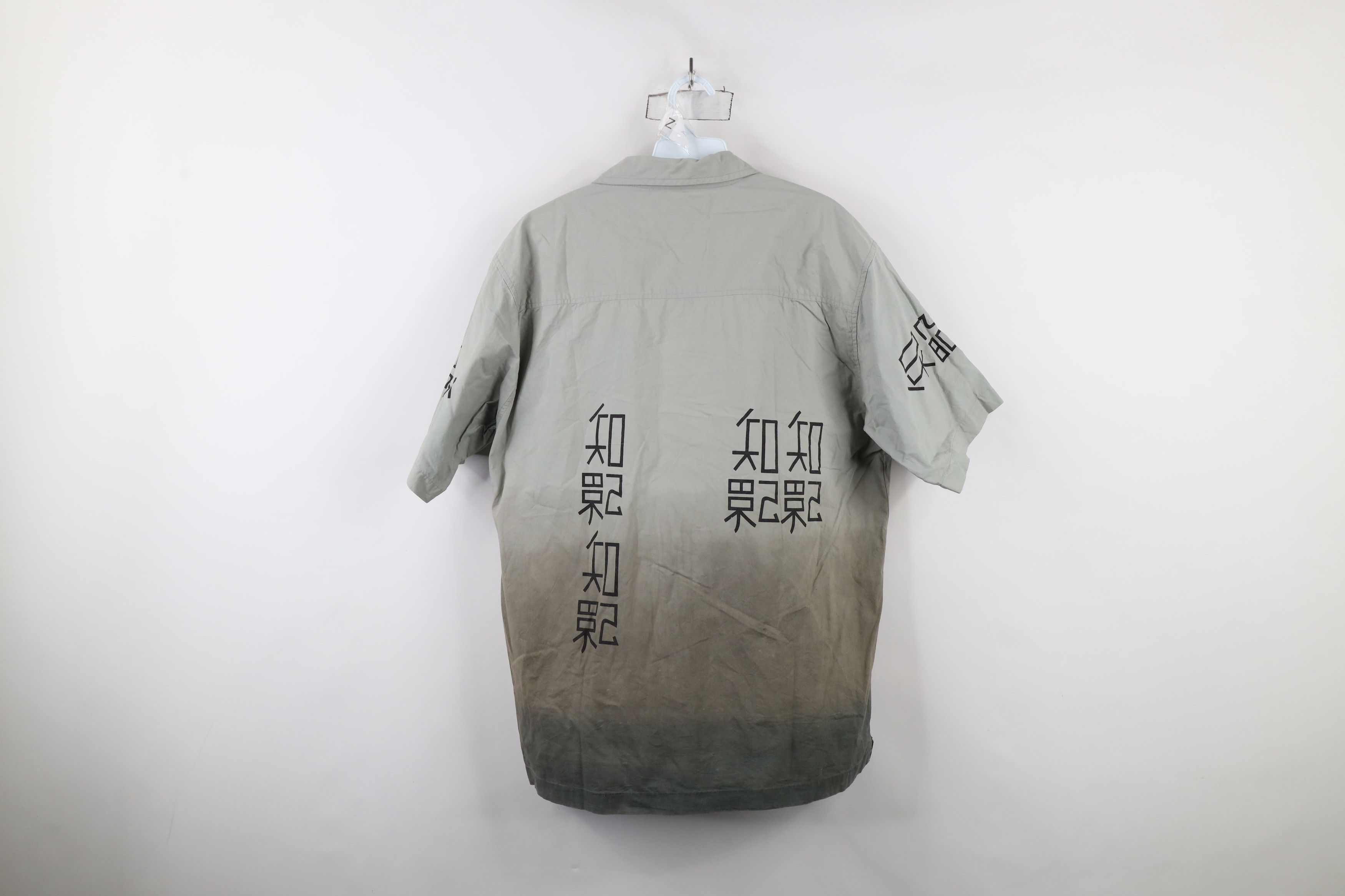 Vintage Vintage 90s Y2K Streetwear Chinese Camp Bowling Button Shirt Size US L / EU 52-54 / 3 - 13 Thumbnail
