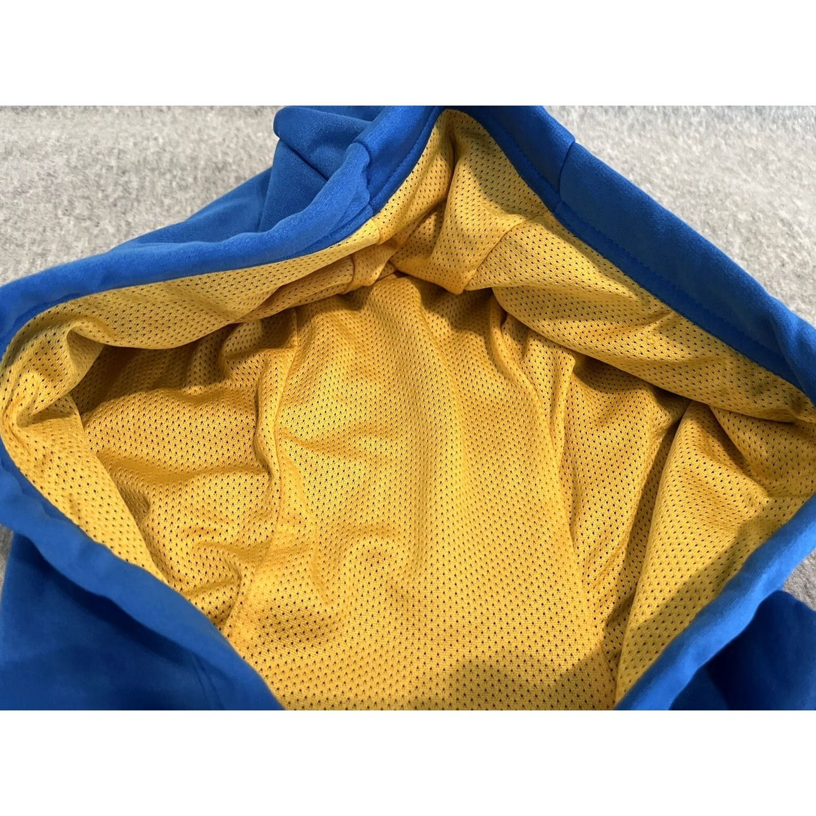 Nike Nike UCLA Bruins Football On-Field Blue Pullover Hoodie Mens M Medium NWT Size US M / EU 48-50 / 2 - 4 Thumbnail