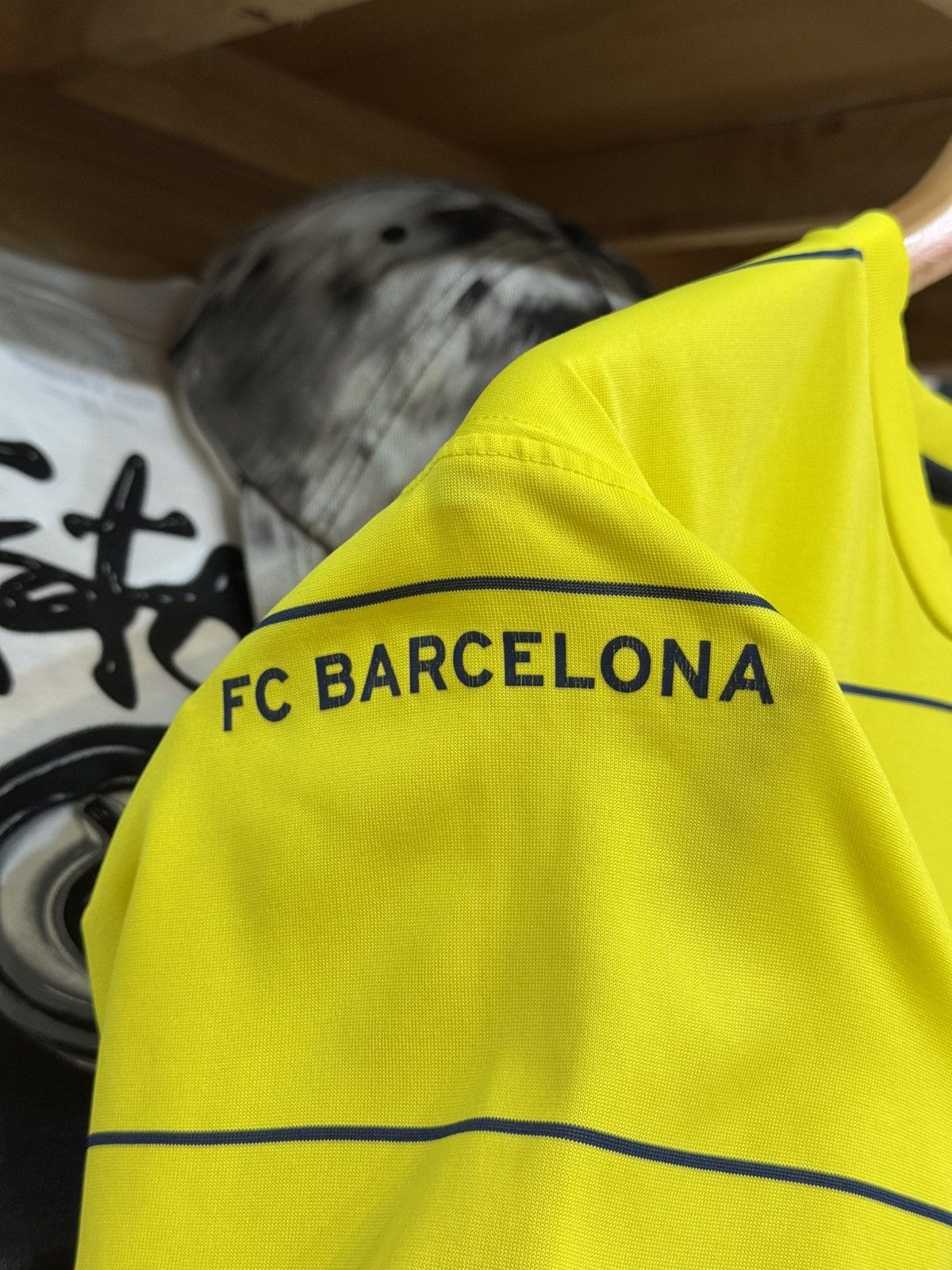Nike FC Barcelona 2008-09 Nike Total 90 Training Jersey Size US M / EU 48-50 / 2 - 4 Thumbnail
