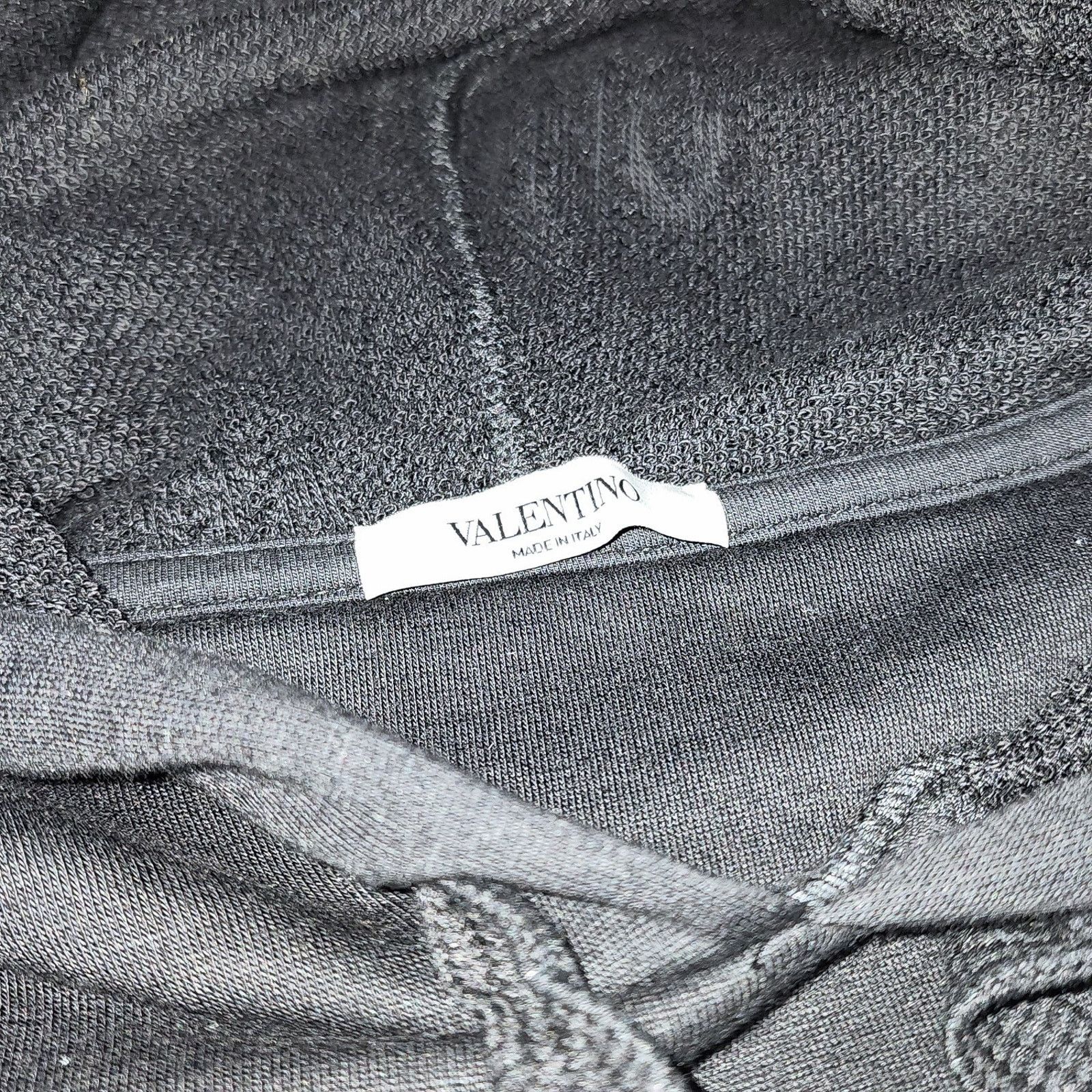 Valentino Valentino VLTN Embossed Logo Hoodie Black Size L MSRP $1090 Size US L / EU 52-54 / 3 - 3 Thumbnail