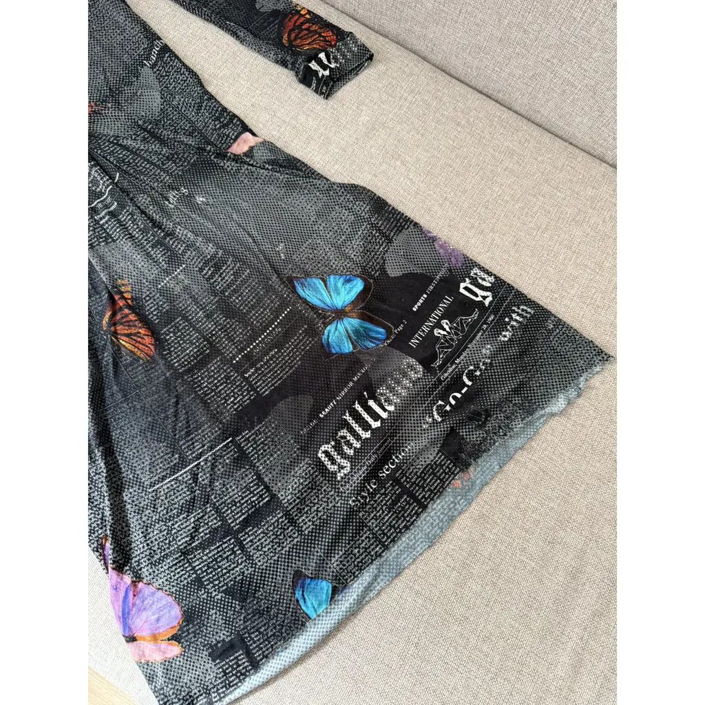 John Galliano John Galliano Butterfly Print Newspaper Mesh Dress Size FR36 Size XS / US 0-2 / IT 36-38 - 4 Thumbnail