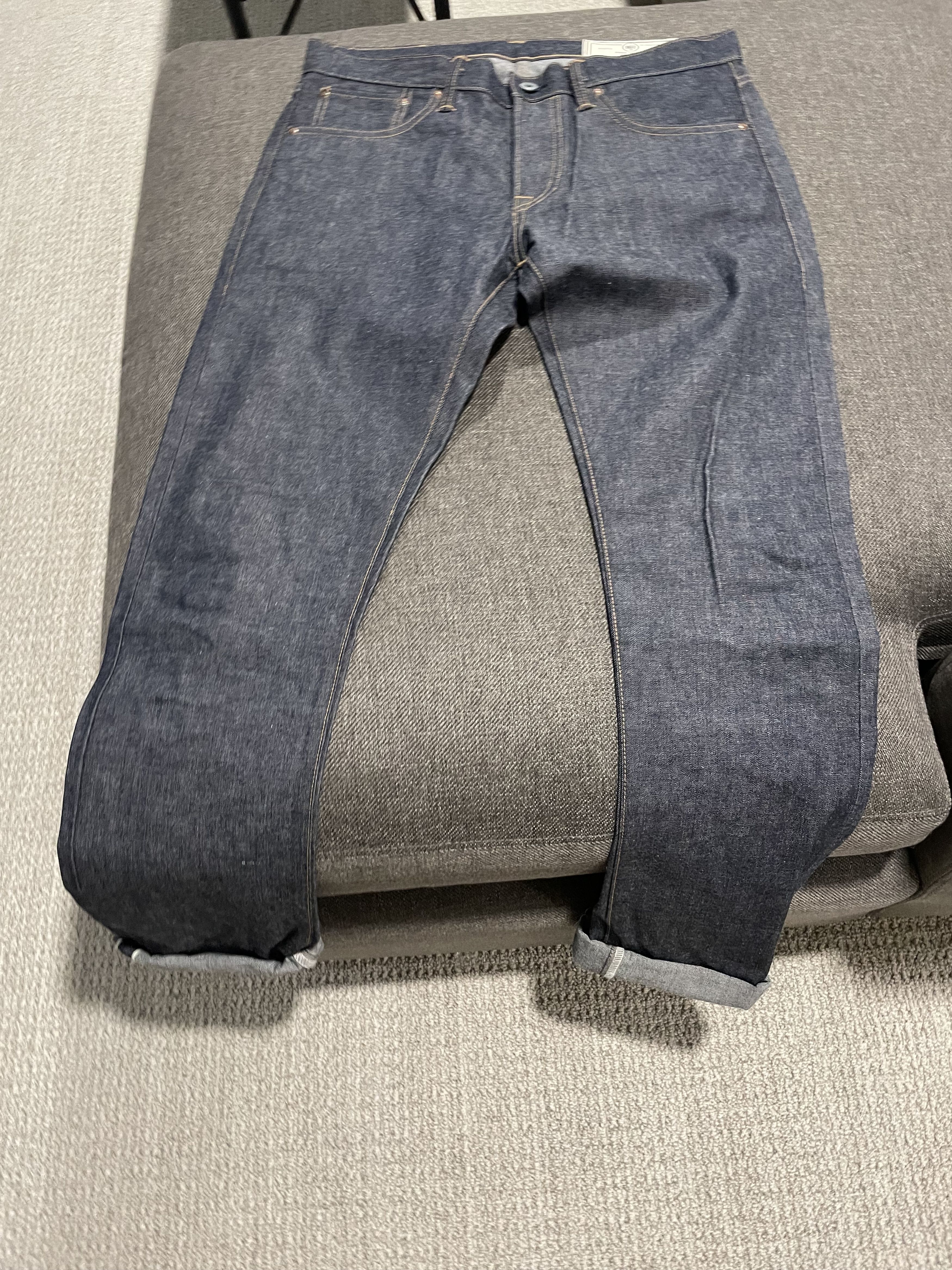 image of Rogue Territory Sk 11 Oz in Indigo, Men's (Size 31)