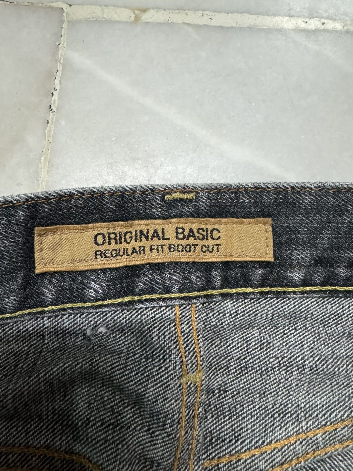 Japanese Brand 💥Regular Fit Boot Cut💥90s Uniqlo Sand Washed Distressed Size US 28 / EU 44 - 7 Thumbnail