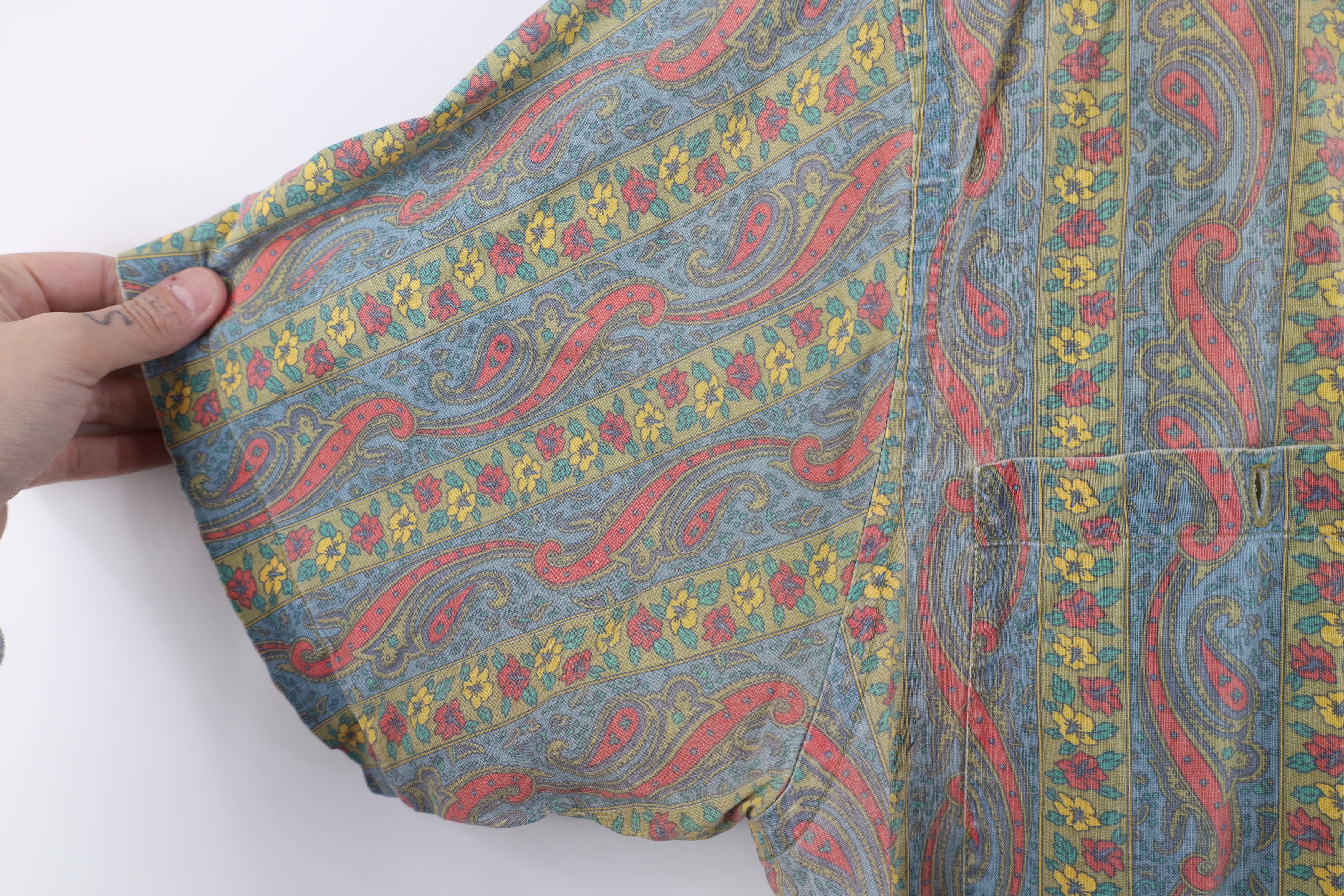 Vintage Vintage 90s Streetwear Flower Paisley Baggy Button Shirt Size US XL / EU 56 / 4 - 6 Thumbnail