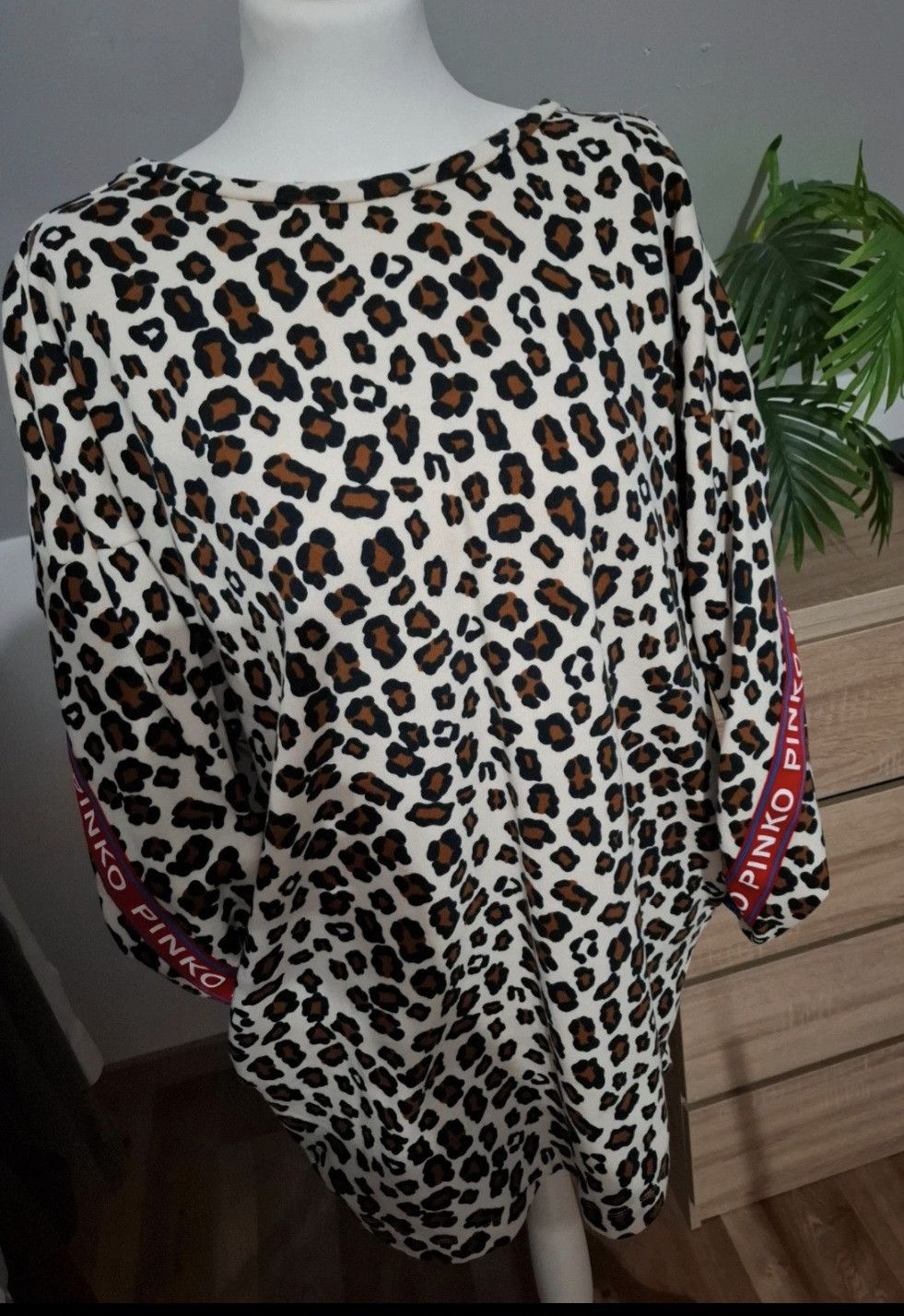 Pinko Blouse Pinko size s panther Size S / US 4 / IT 40 - 6 Thumbnail