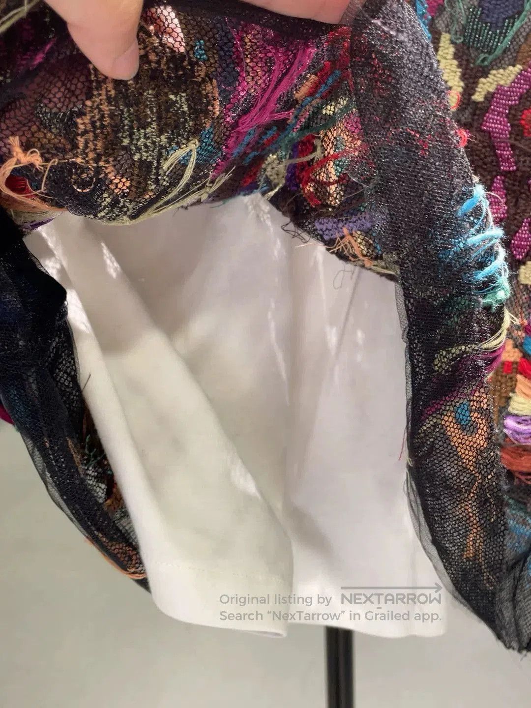 Valentino Valentino Beaded Short. Size XS / US 0-2 / IT 36-38 - 7 Thumbnail