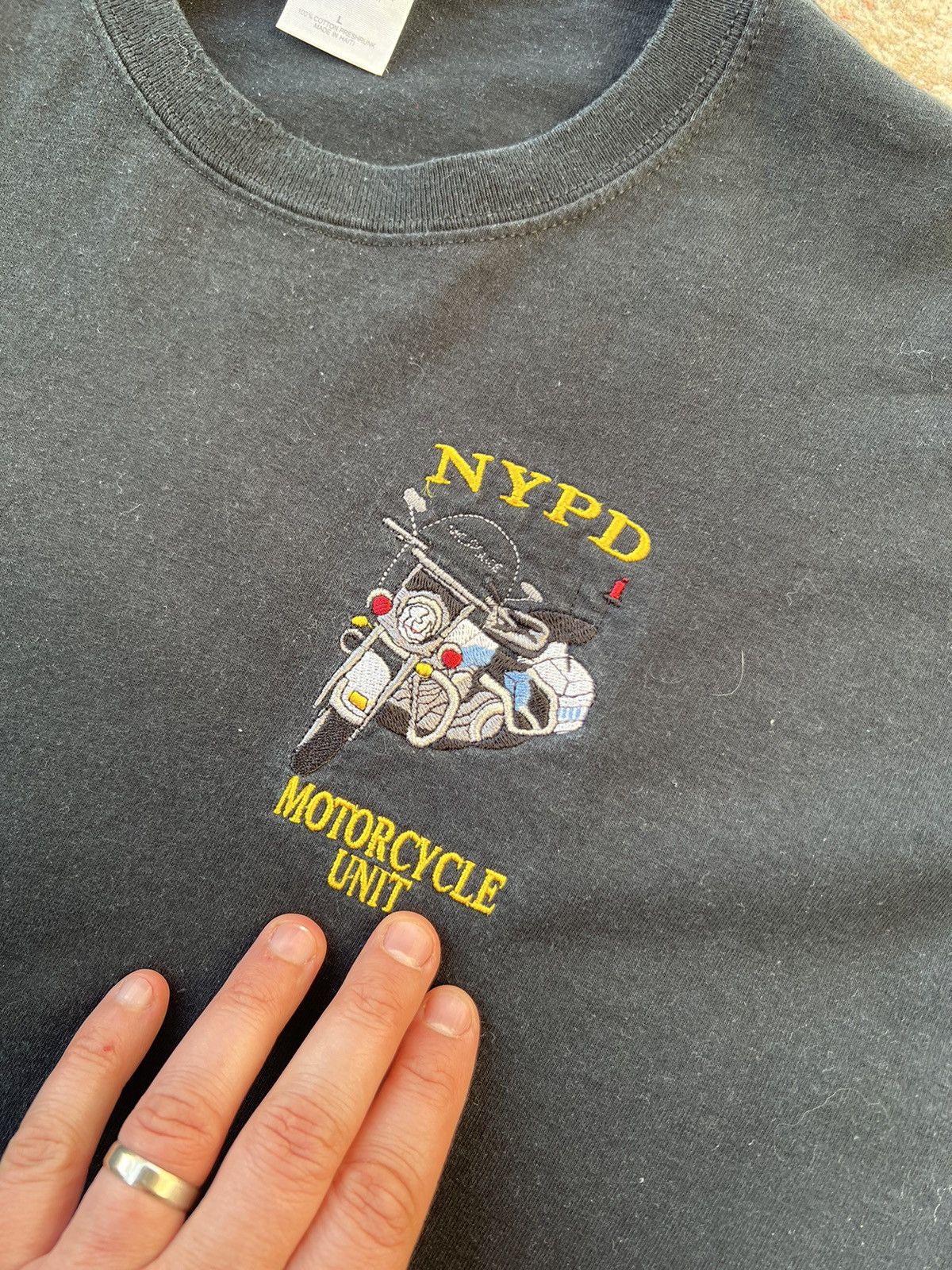 Vintage Vintage NYPD Motorcycle Unit Tee Size US L / EU 52-54 / 3 - 3 Thumbnail