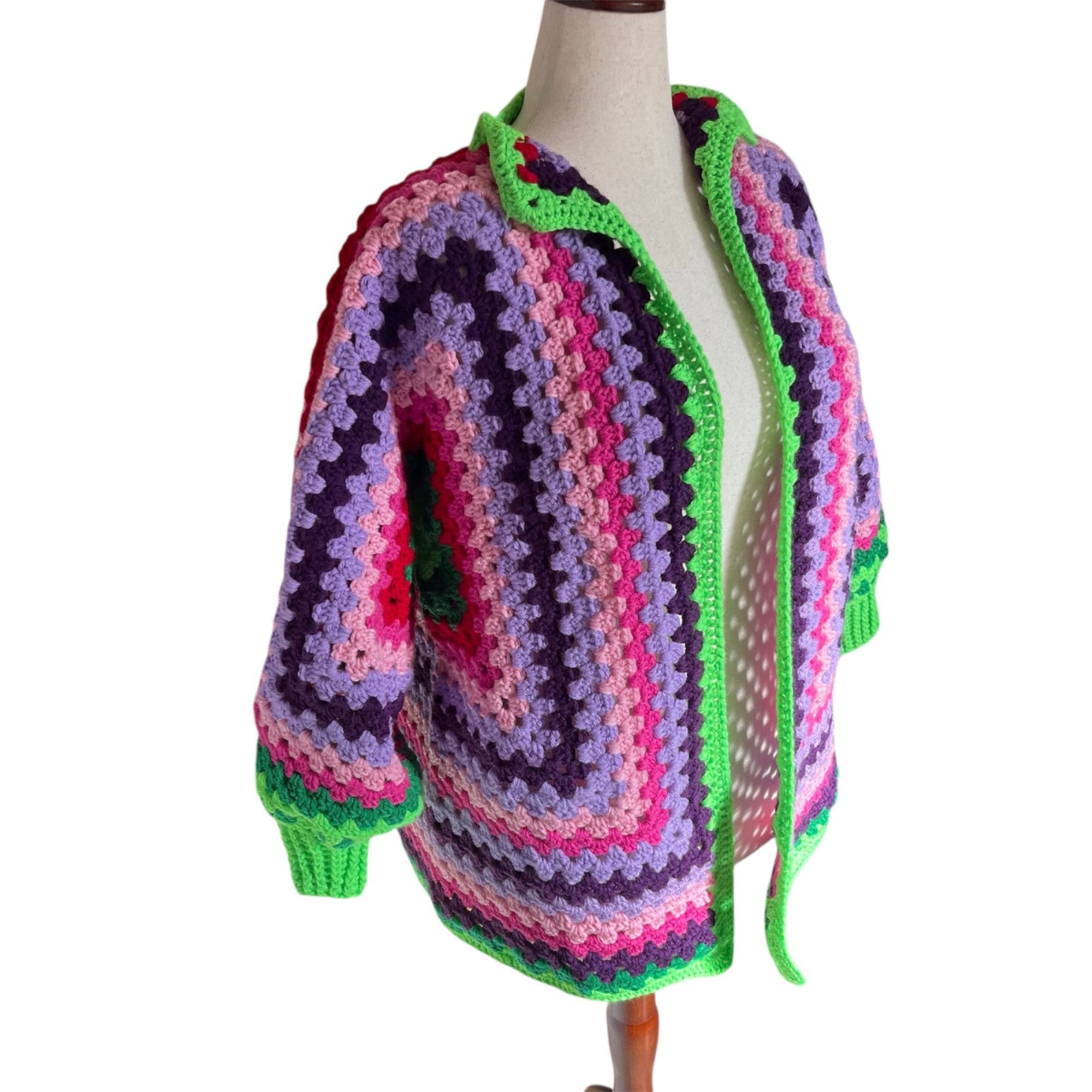 Handmade Crochet Cardigan Beautiful Sweater Inspired Jason Mamoa 2XL Size XXL / US 16-18 / IT 52-54 - 1 Thumbnail