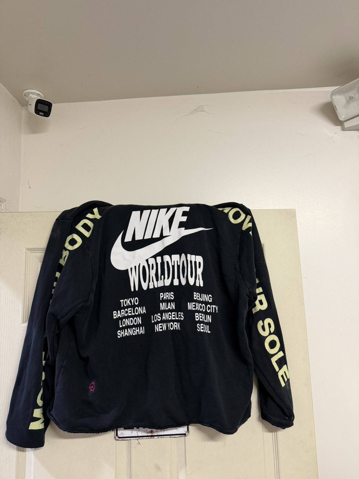 Luxury Nike WorldTour Hoodie Cropped